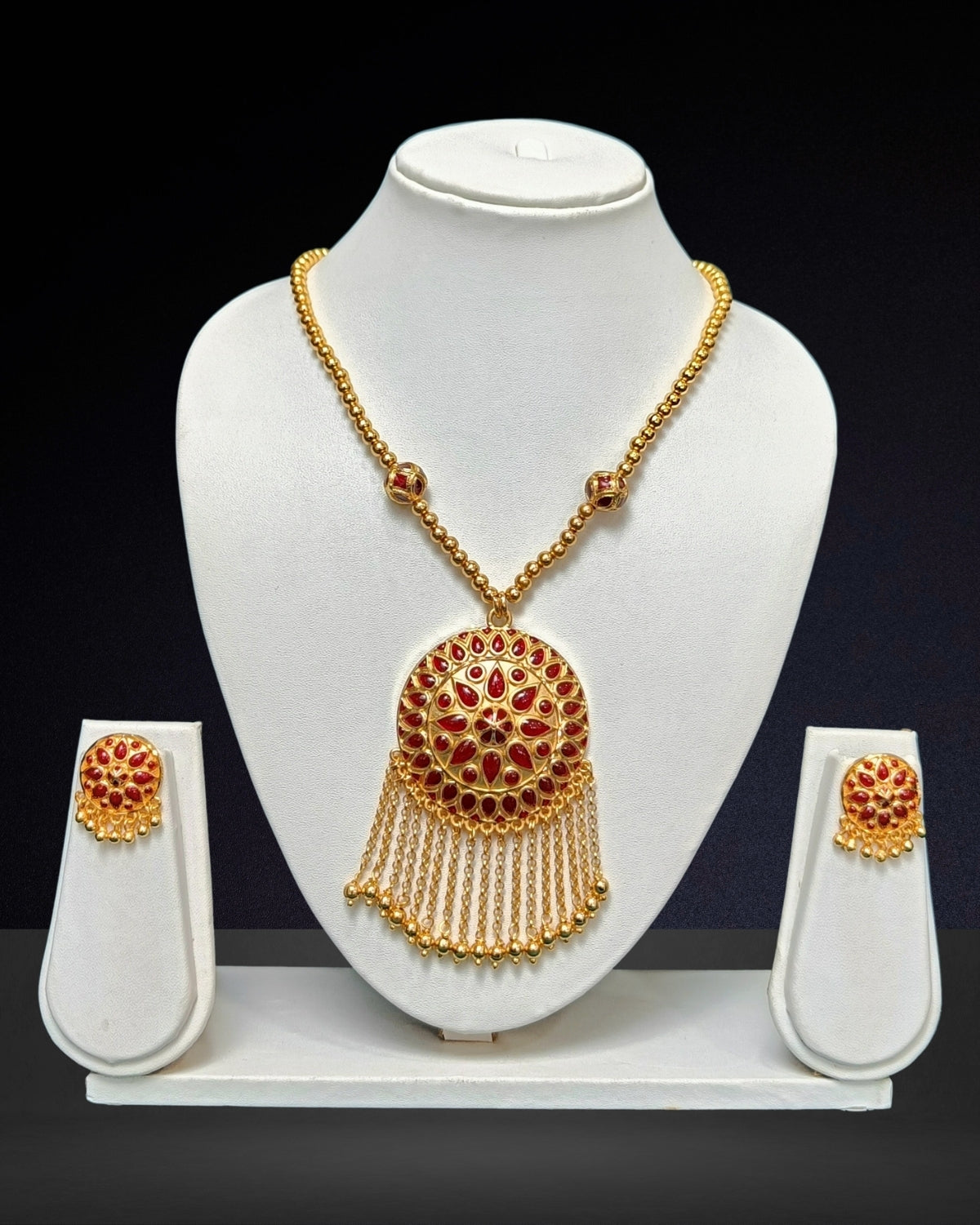 Red japi set