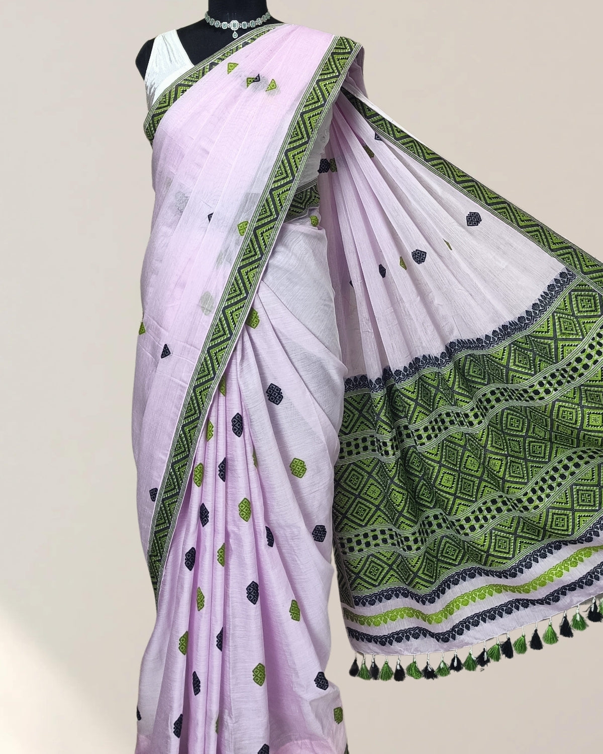 Pink kesapaat cotton saree with designer motifs - Aachal
