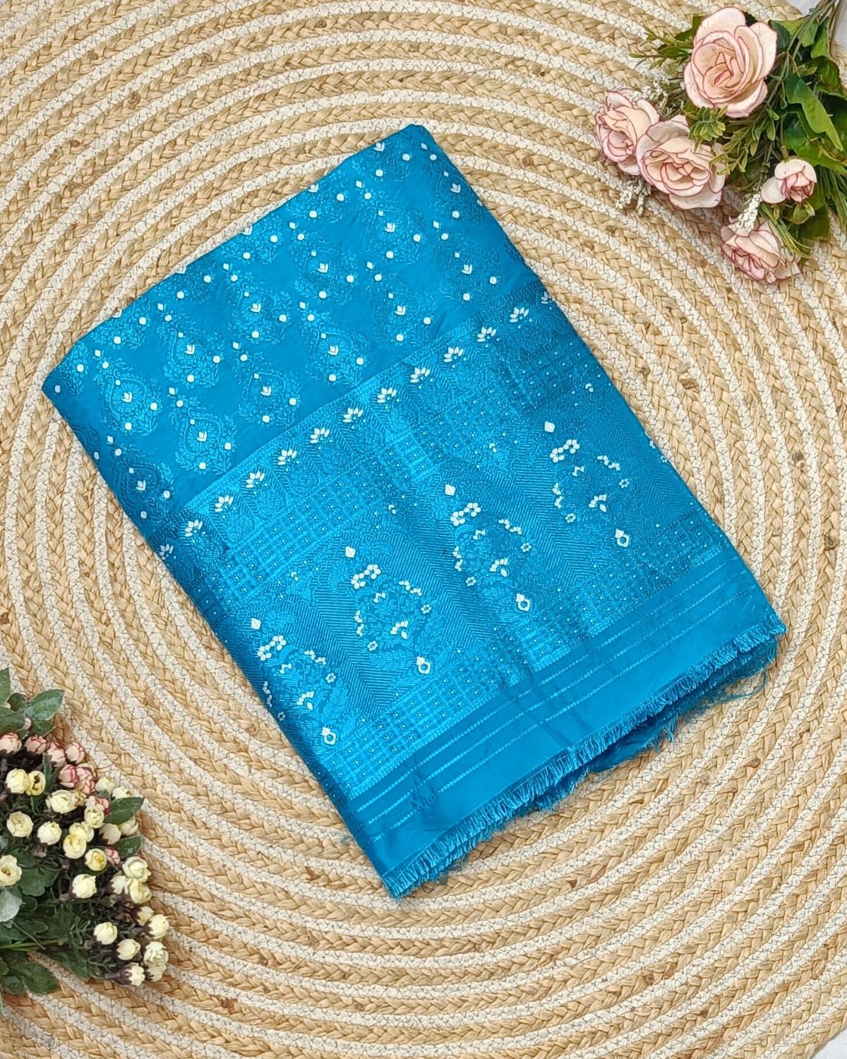 Semi paat mekhela sador