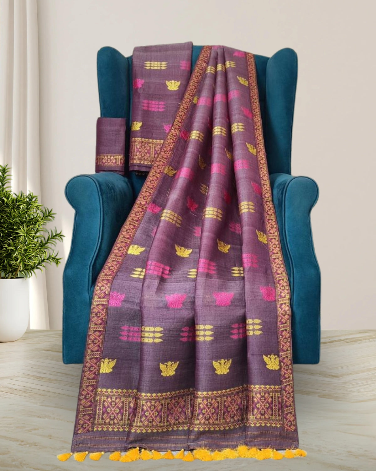 Butterfly design semi nuni mekhela sador-Brown