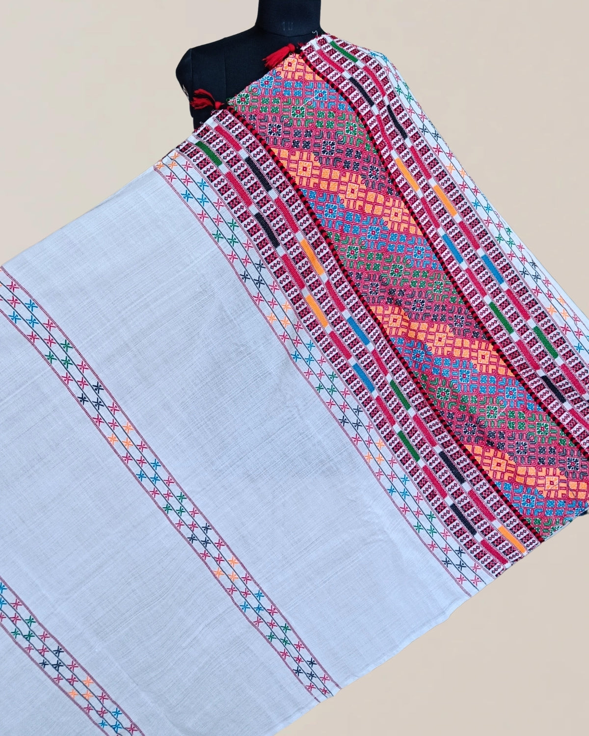 White padmini cotton Mising gero