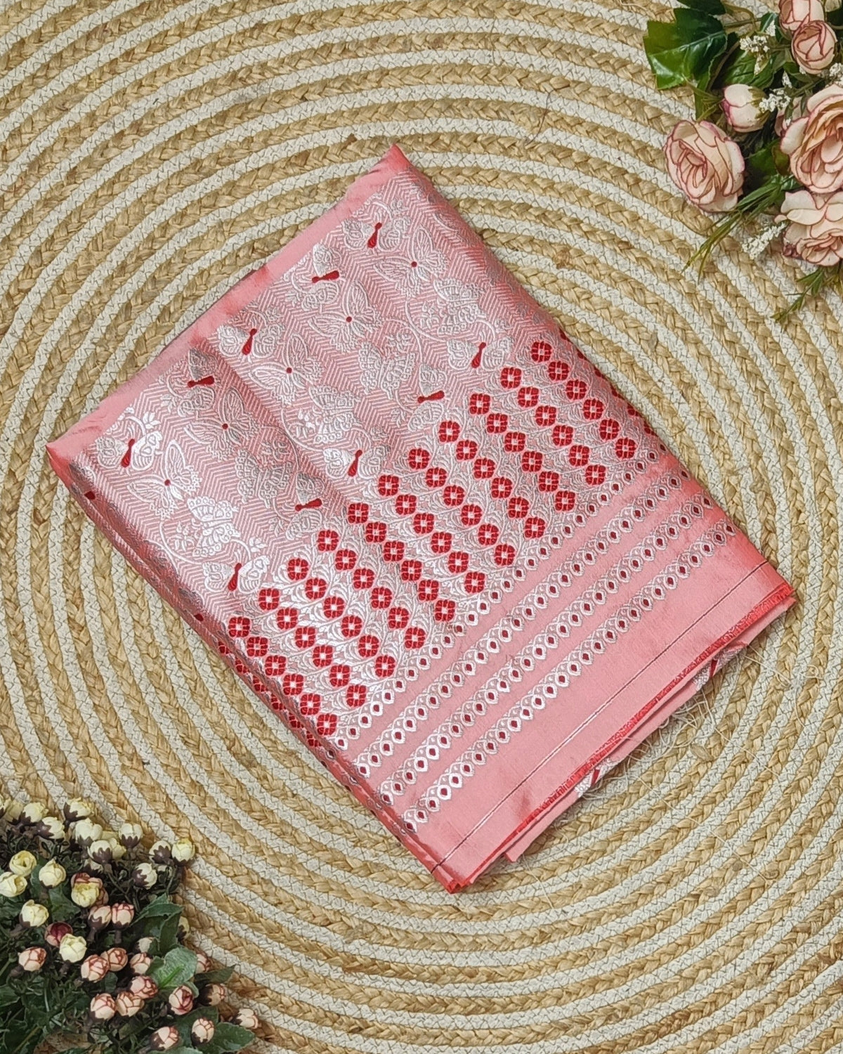 Semi paat mekhela sador - Butterfly design