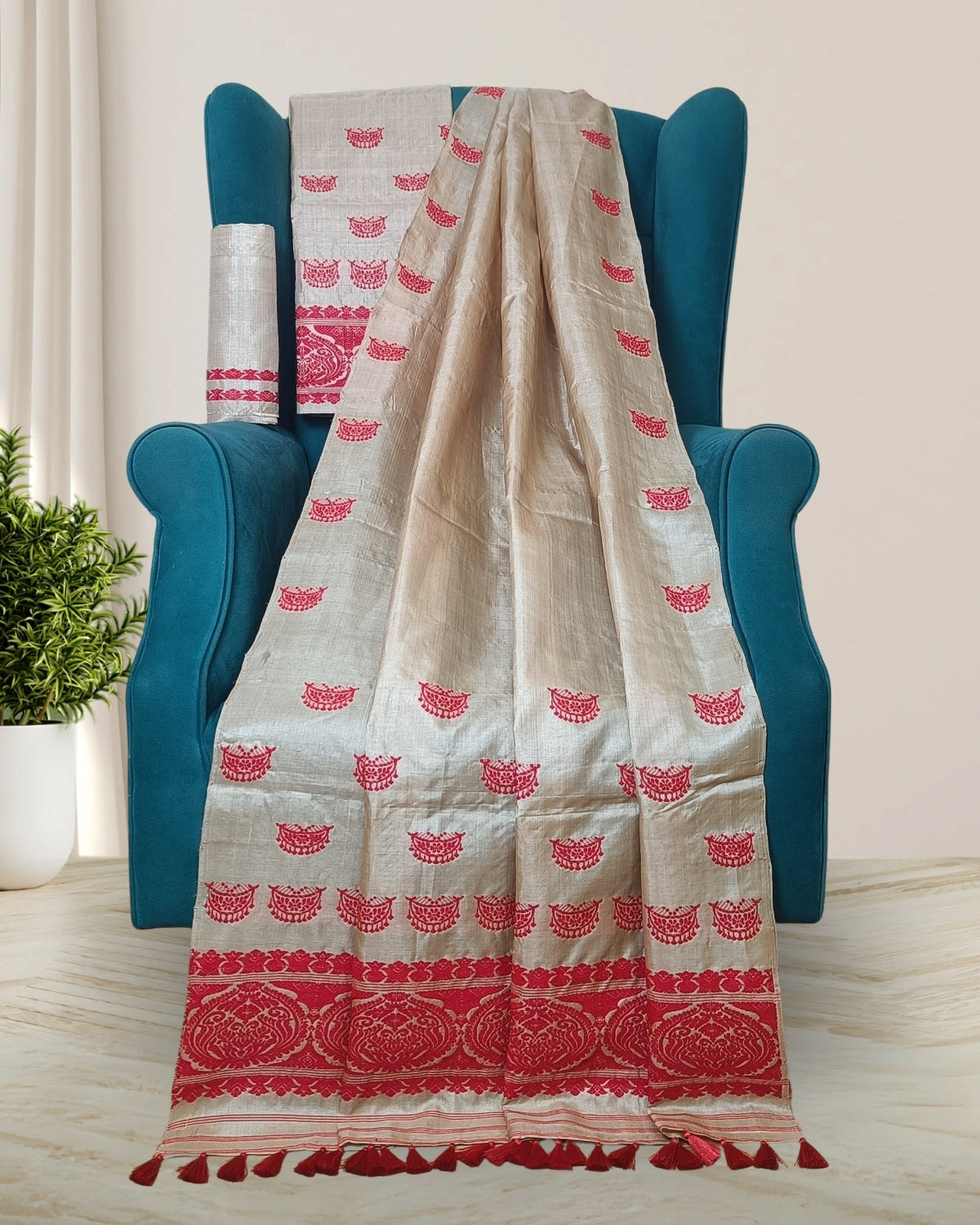 Tussar silk mekhela sador