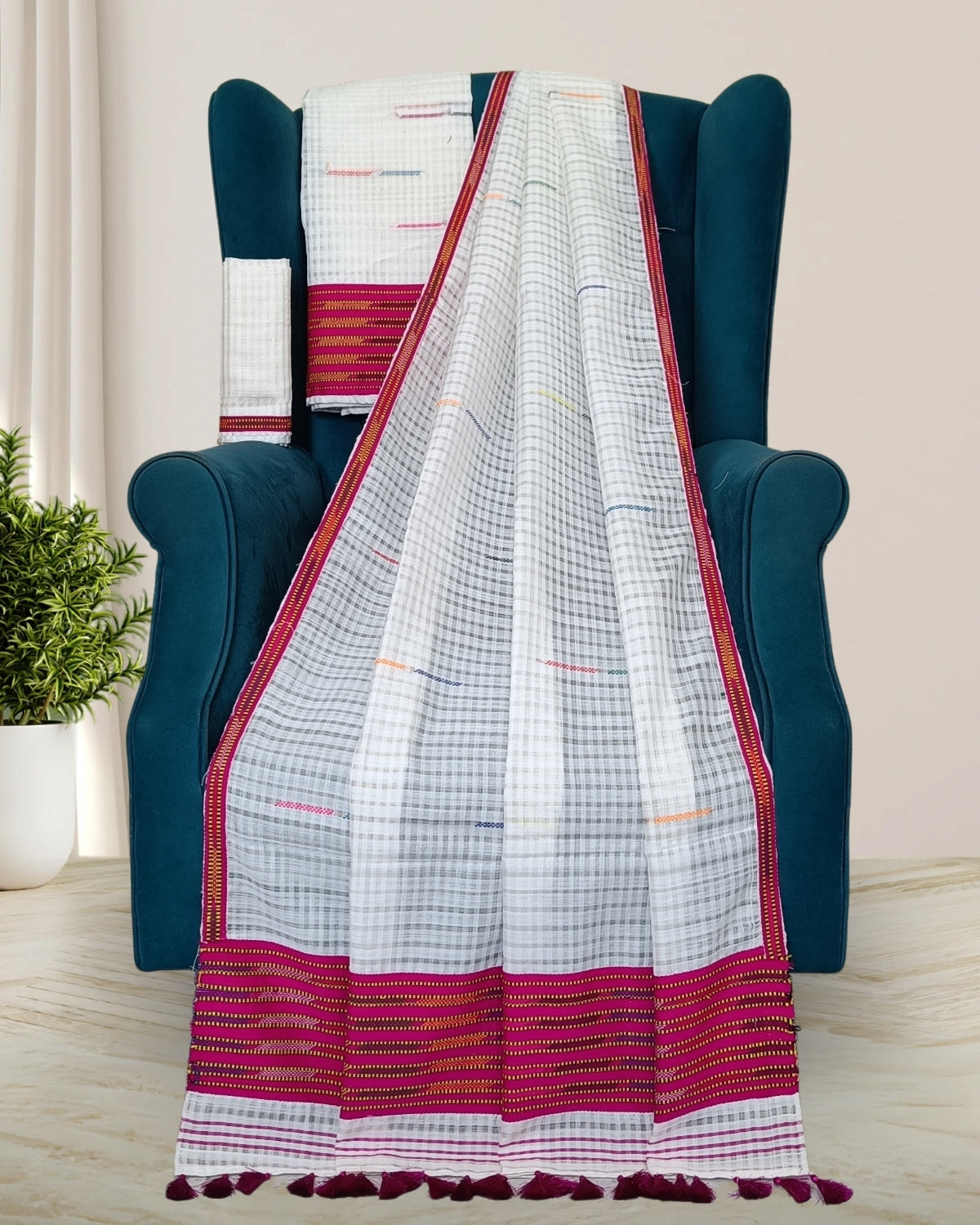 Semi nuni Mising mekhela sador -Red keshbosa