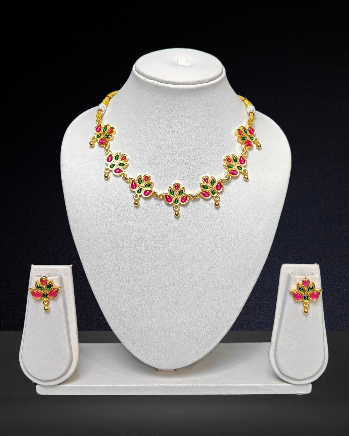 Multicolor golpata set