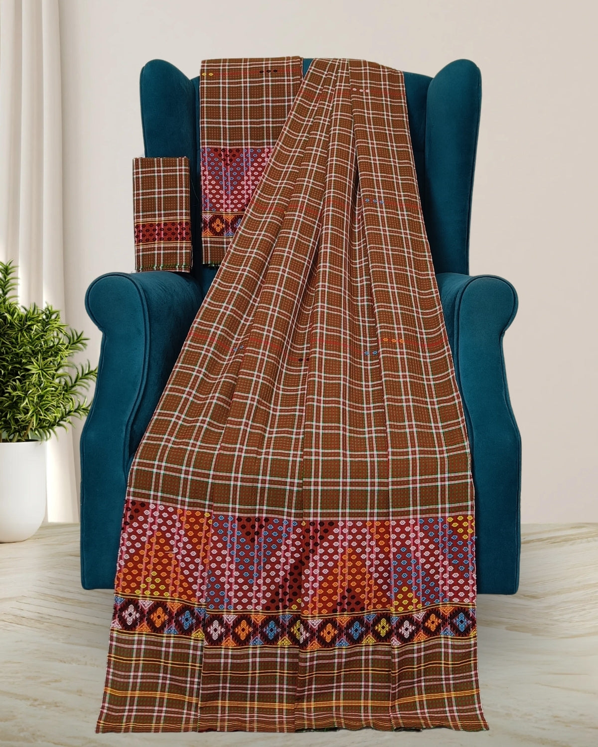 Pajok design Mising mekhela sador