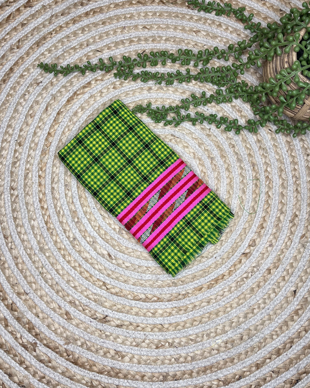 Pajok design Mising mekhela sador