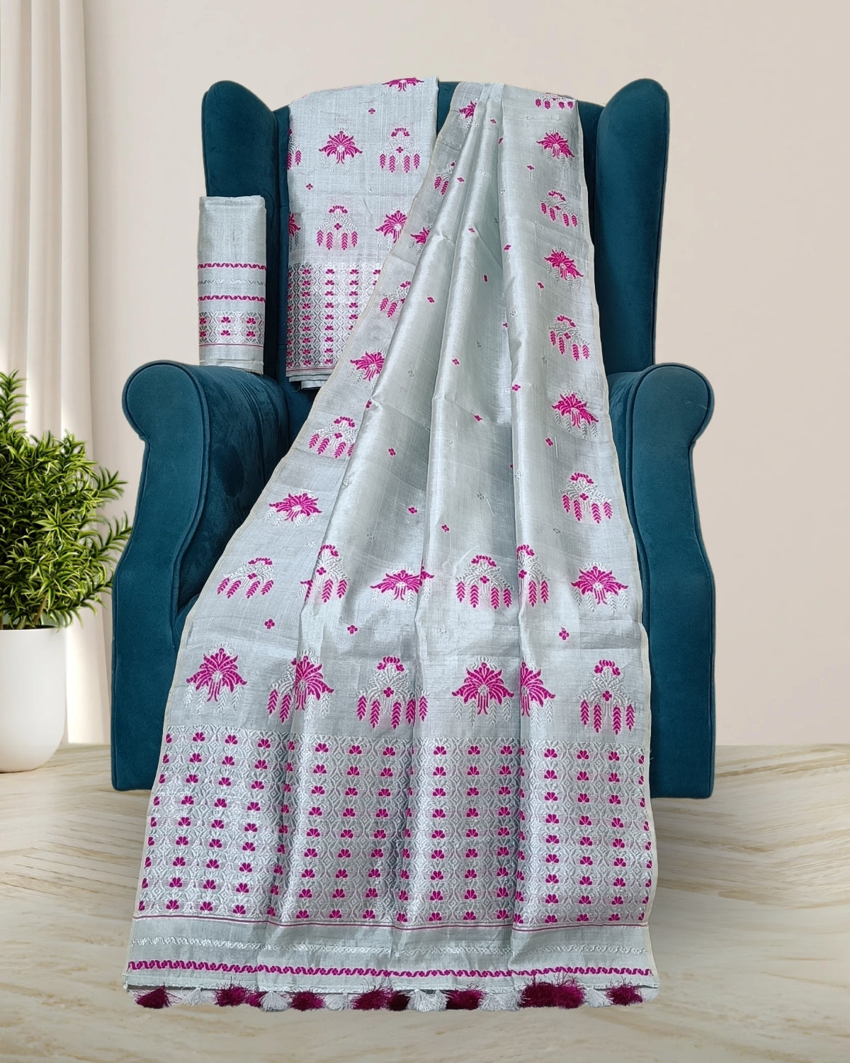 Tussar silk x kesapaat mekhela sador