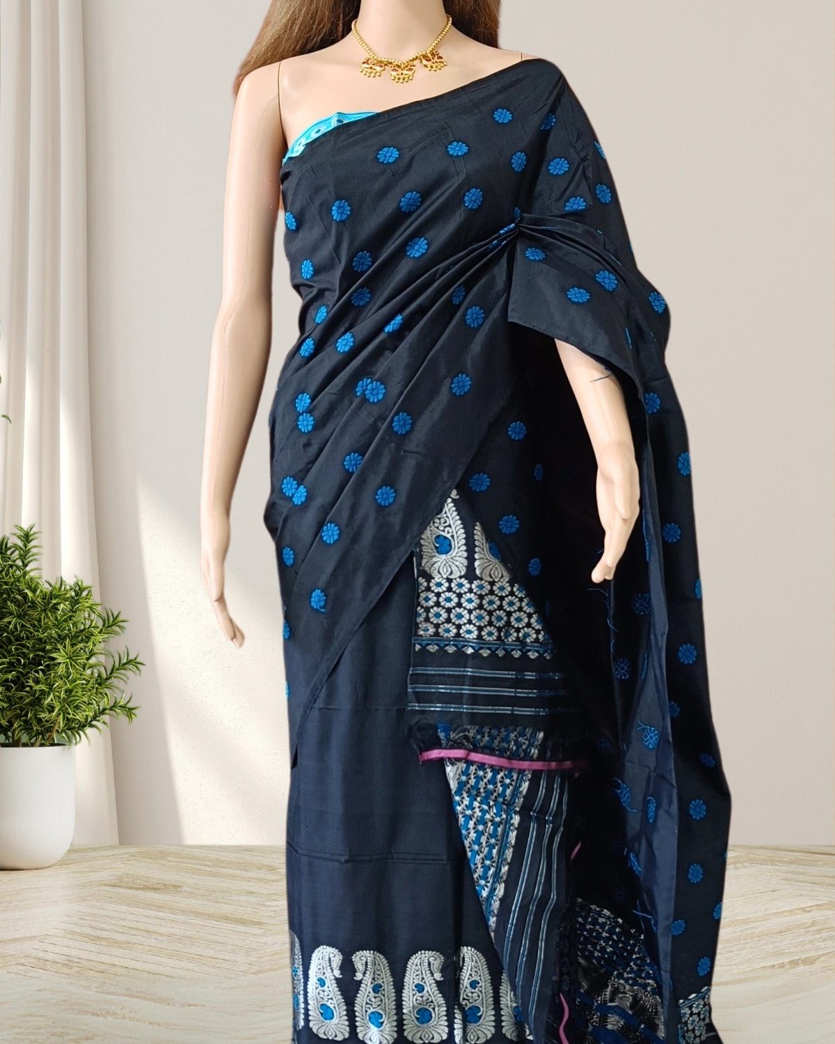 Black Pure Mulberry silk mekhela sador