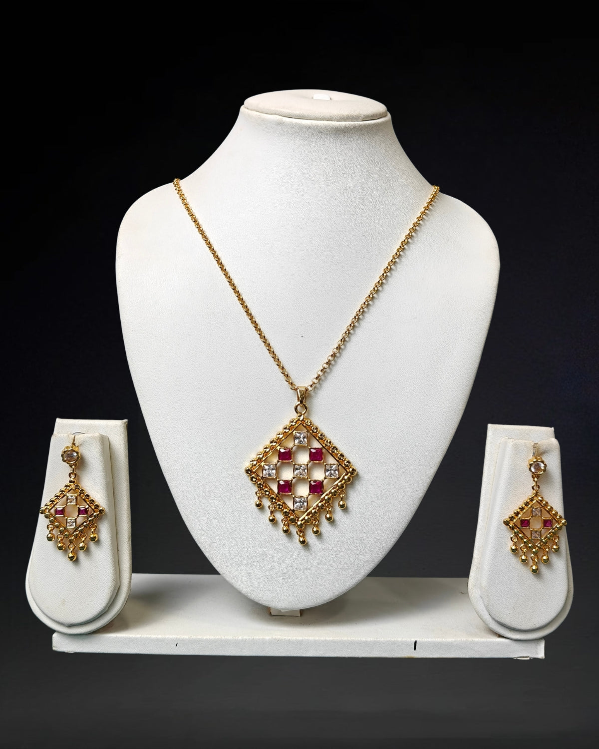 Stone barfi set