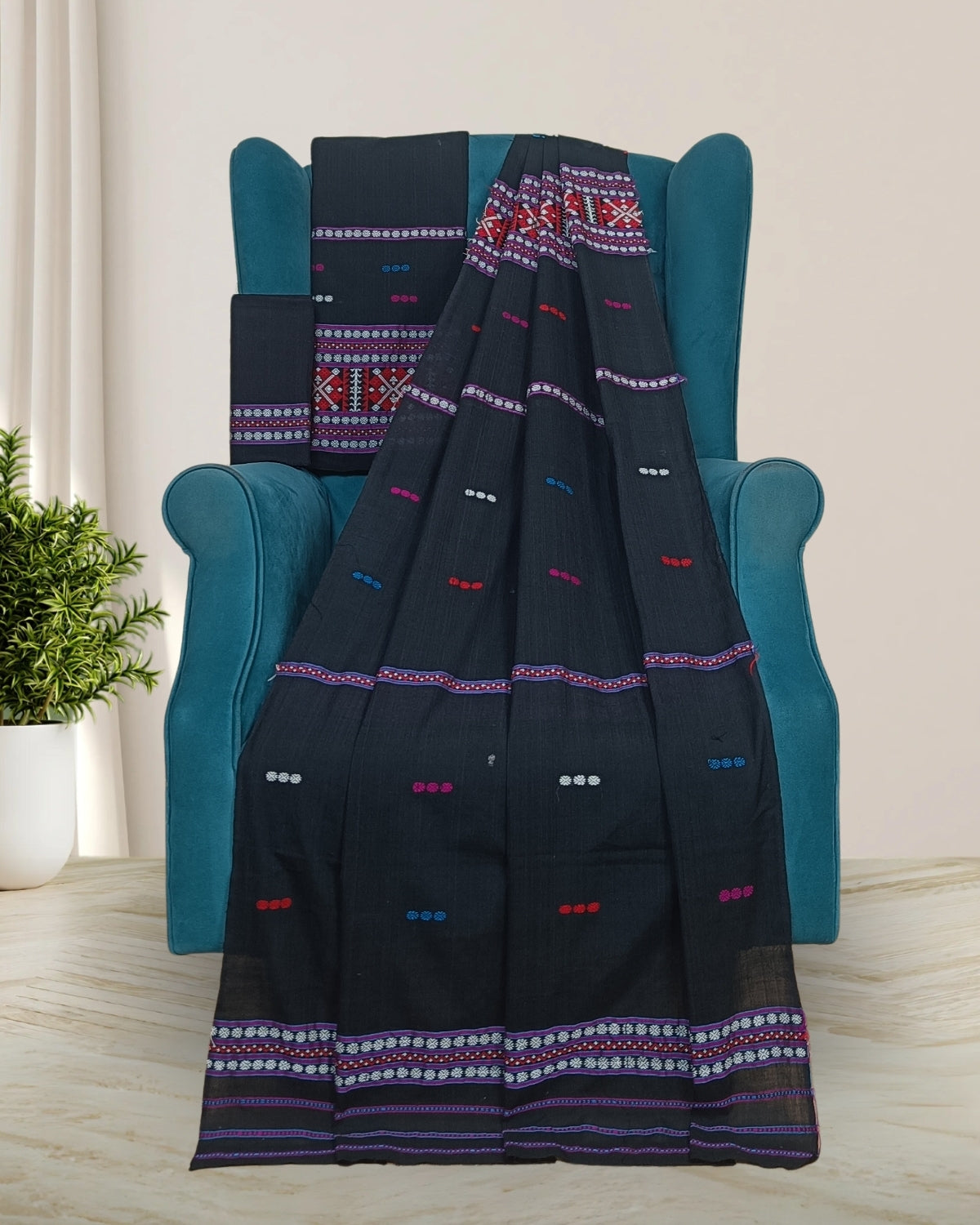 Gero design Mising mekhela sador - Black