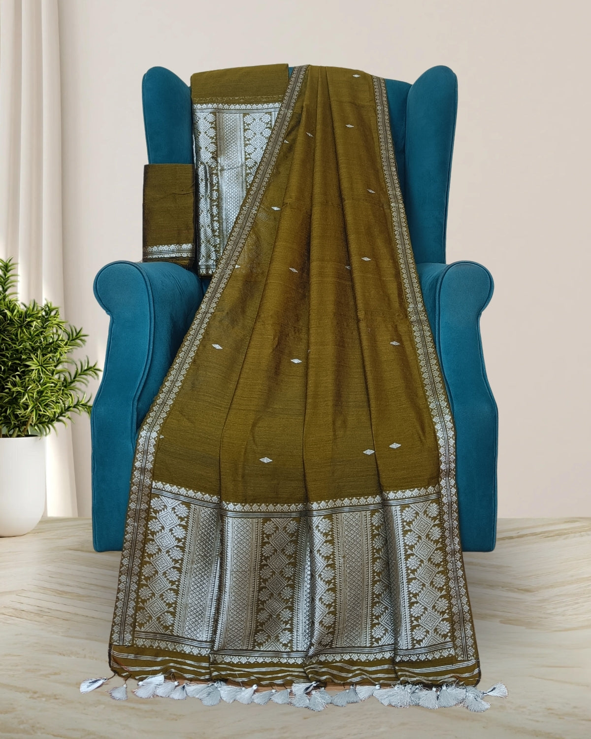 Staple cotton mekhela sador