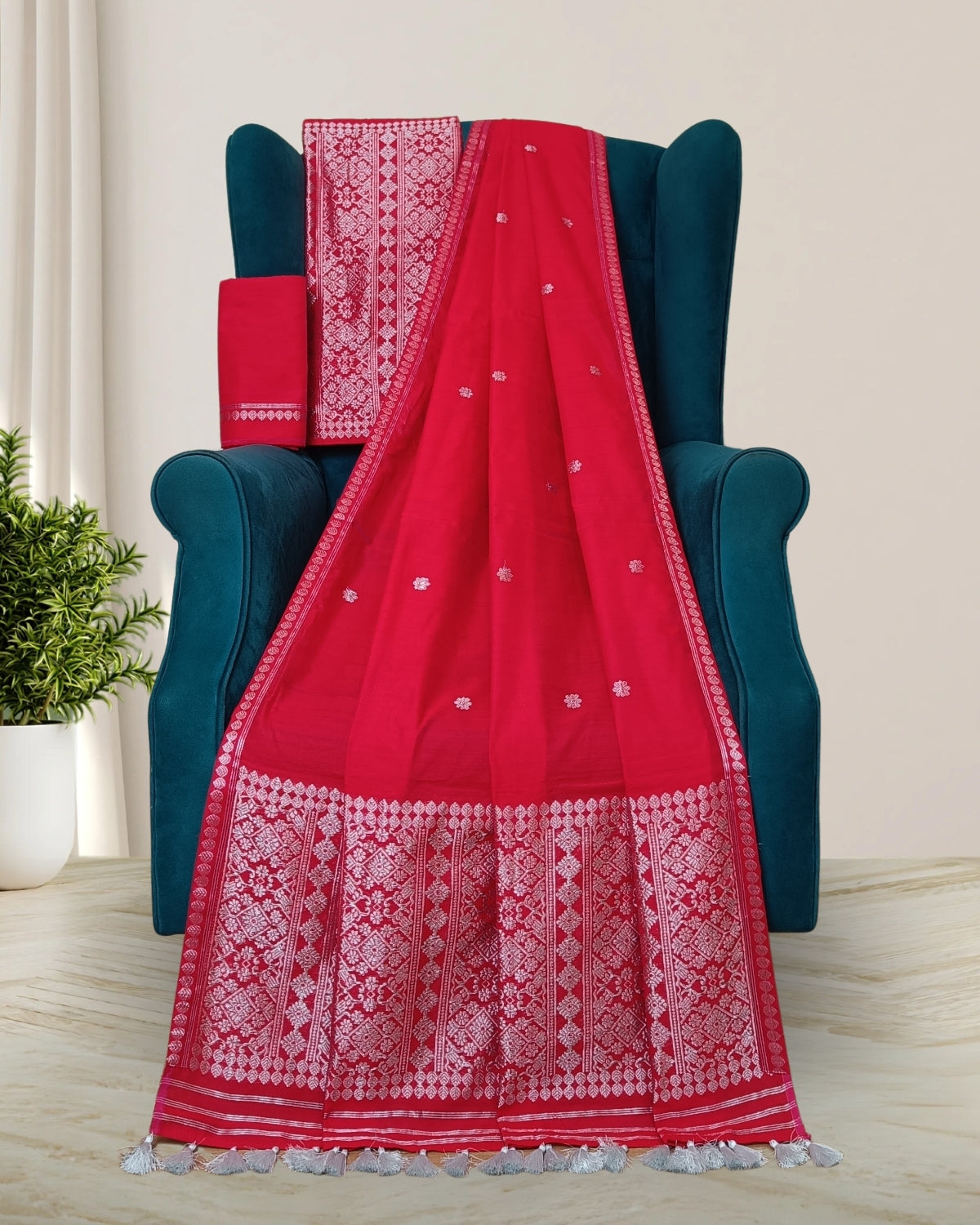 Staple cotton mekhela sador -Red