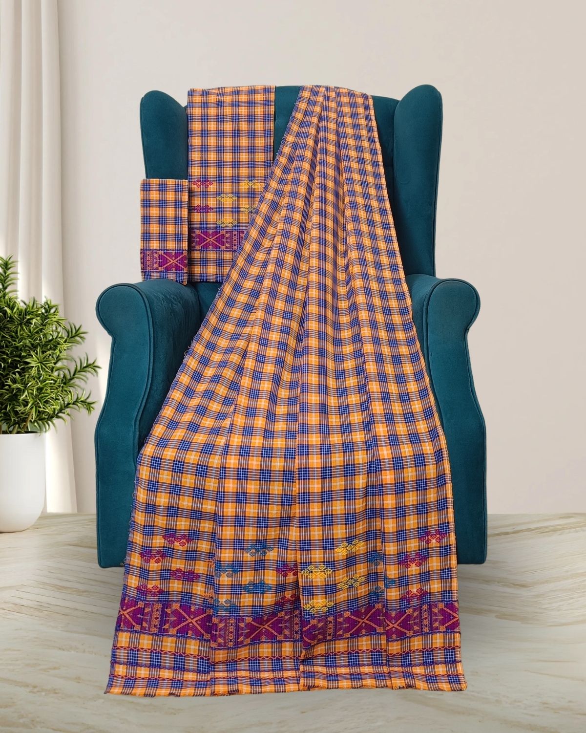 Pajok design Mising mekhela sador
