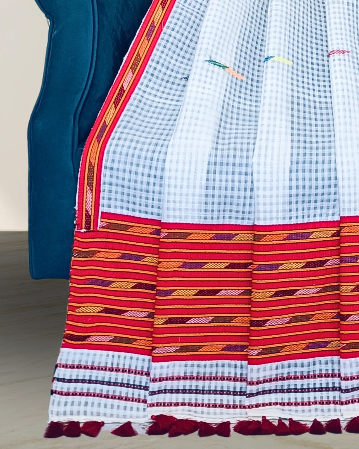 Semi nuni Mising mekhela sador - Red kesh bosa