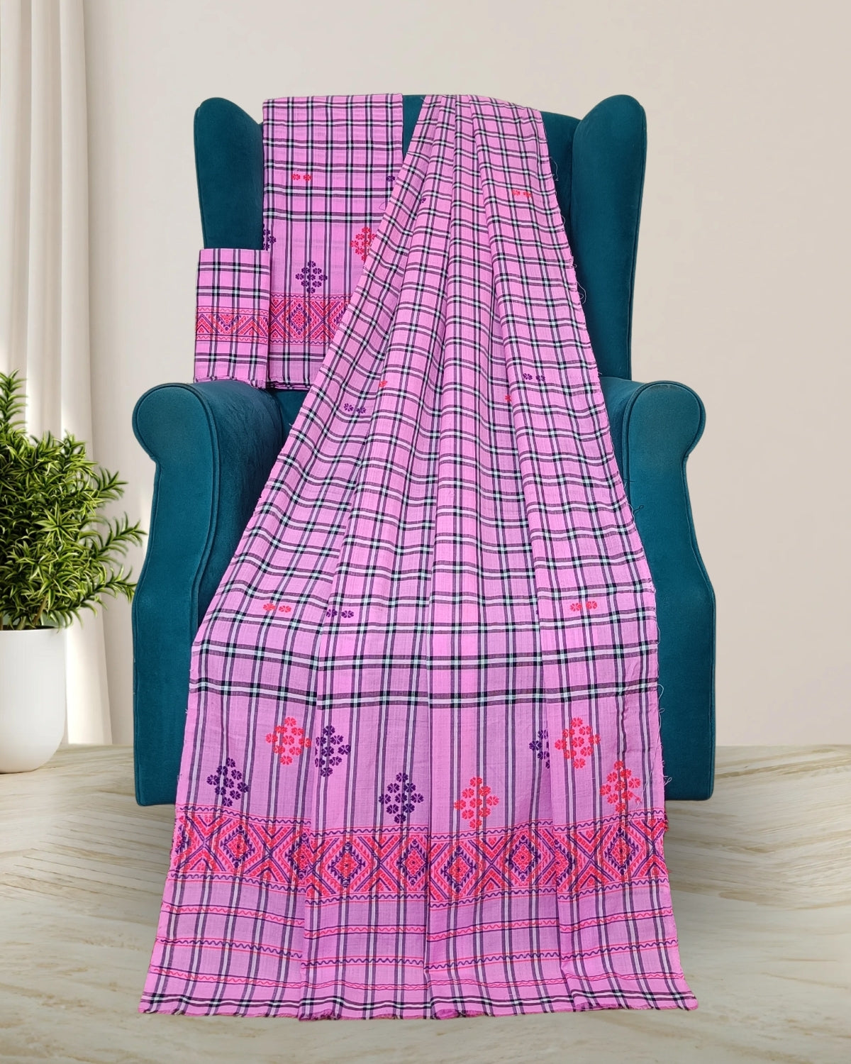 Pajok design Mising mekhela sador