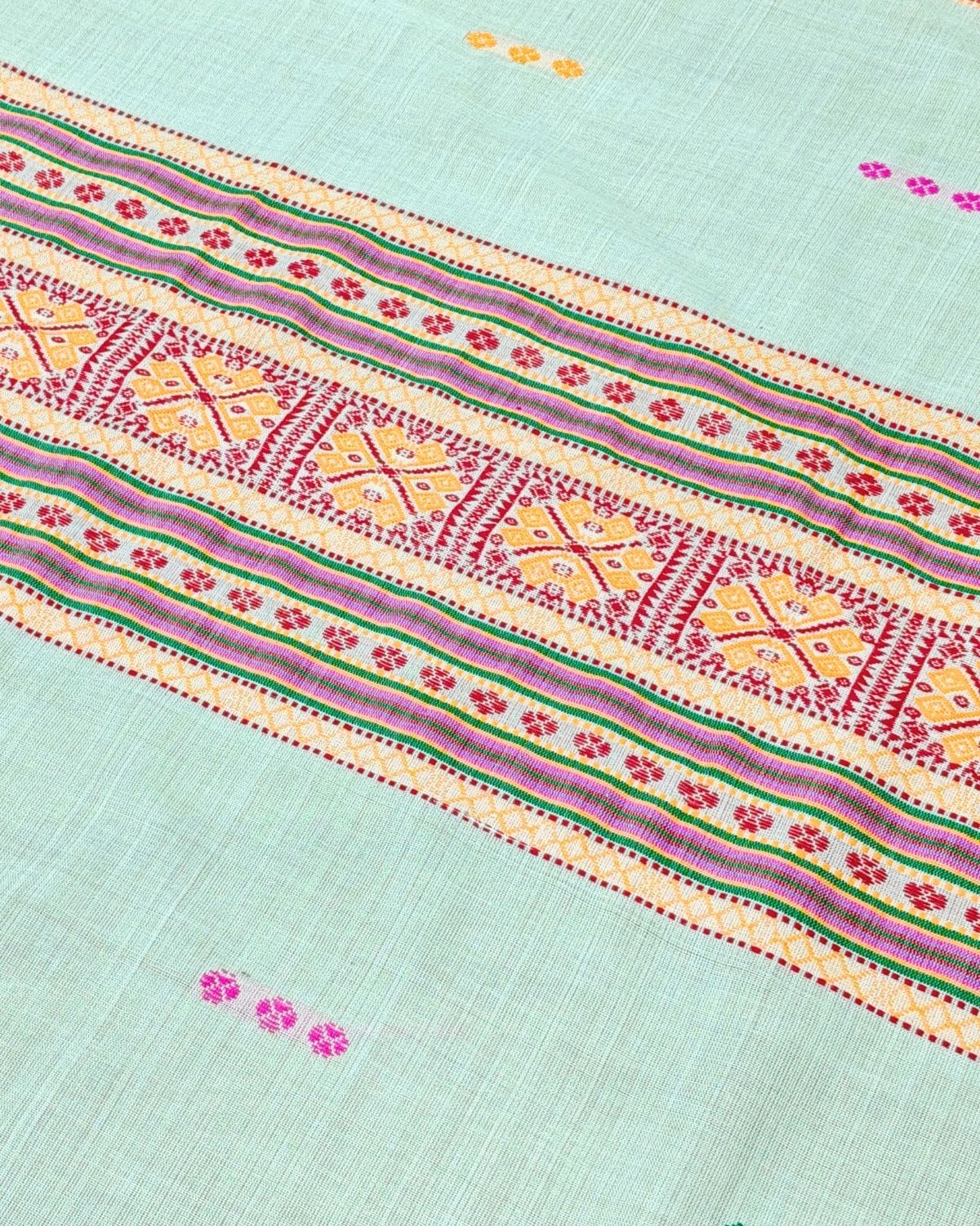 Gero design Mising mekhela sador - White