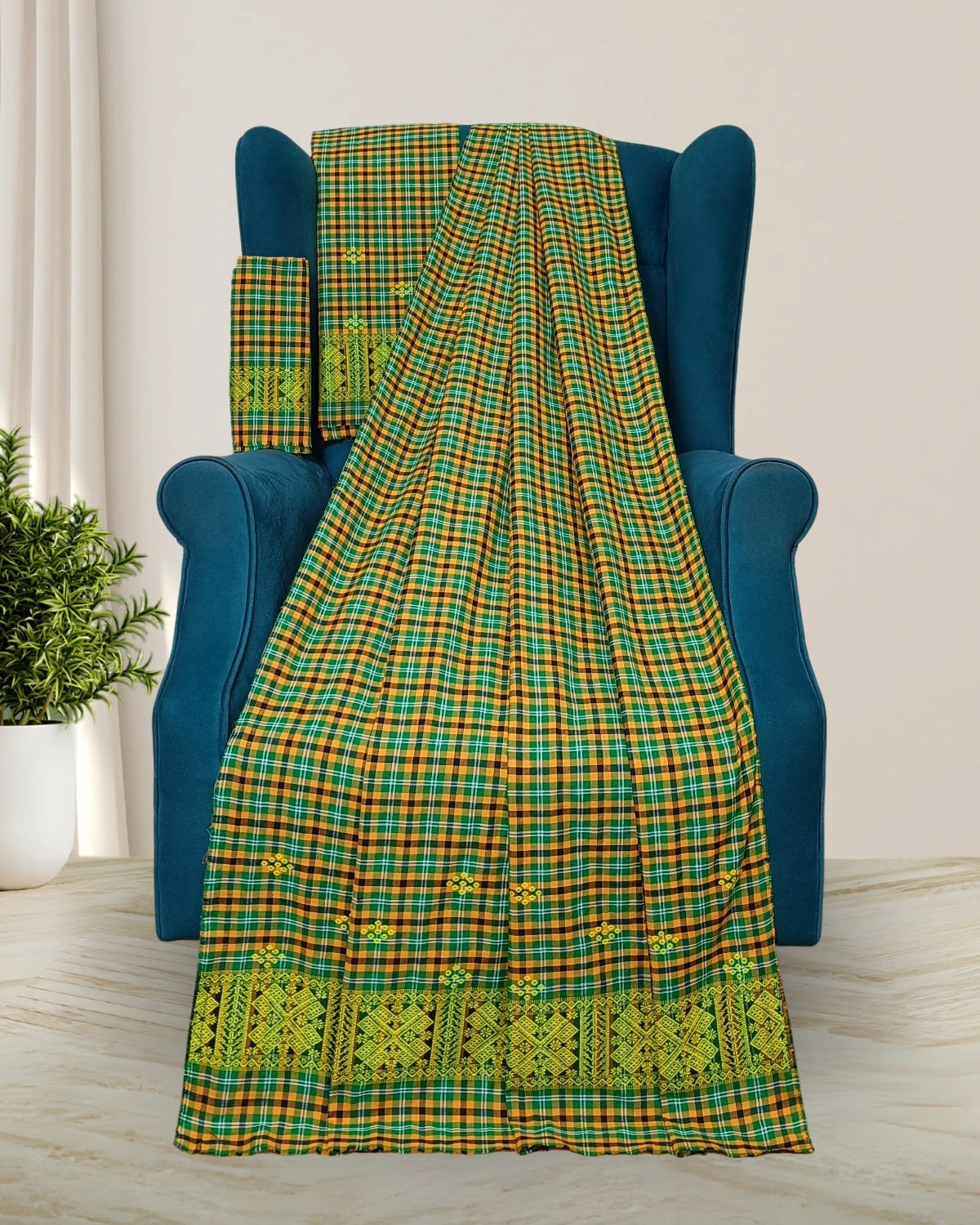 Pajok design Mising mekhela sador