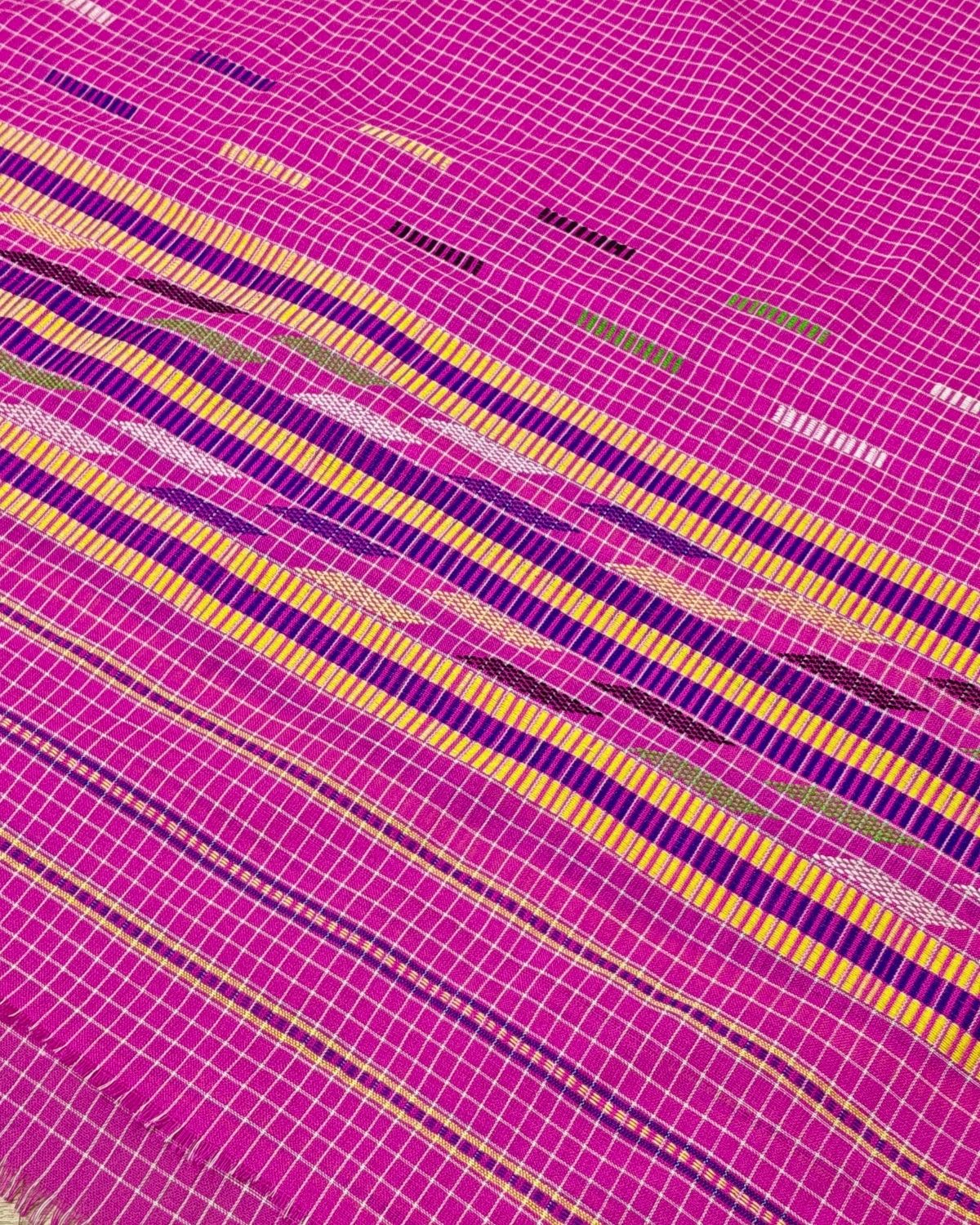 Pajok design Mising mekhela sador - Pink