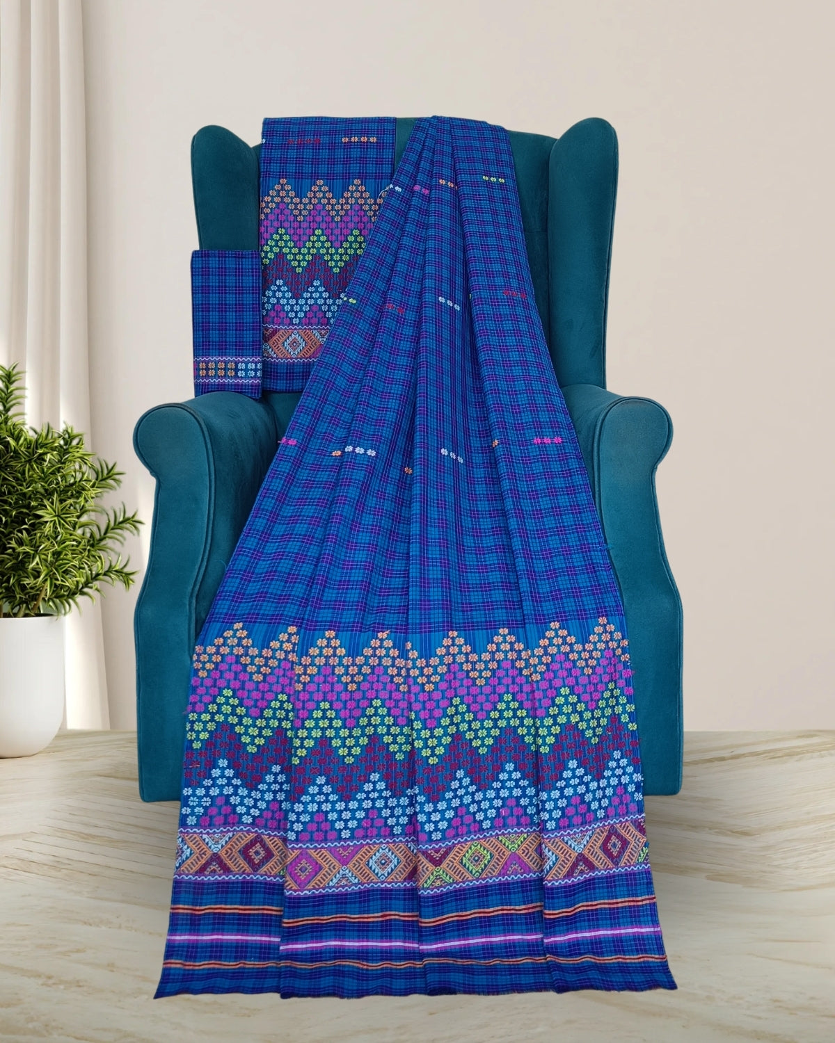Pajok design Mising mekhela sador