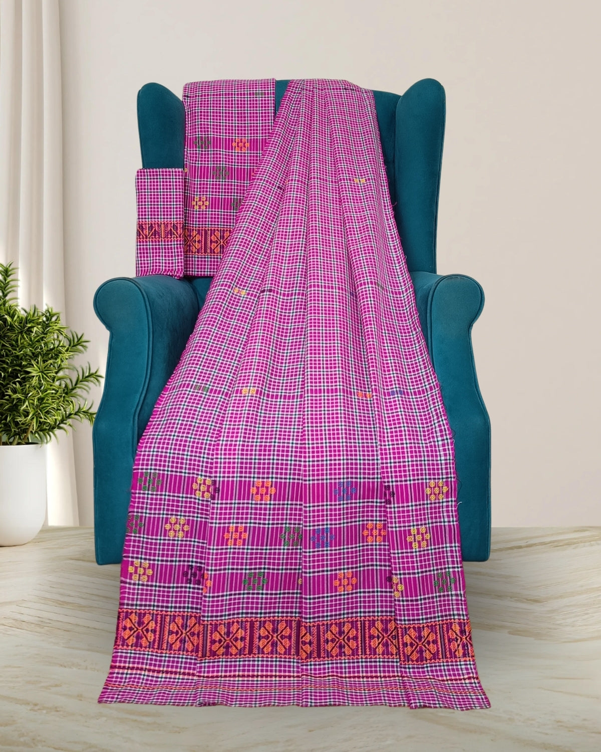 Pajok design Mising mekhela sador