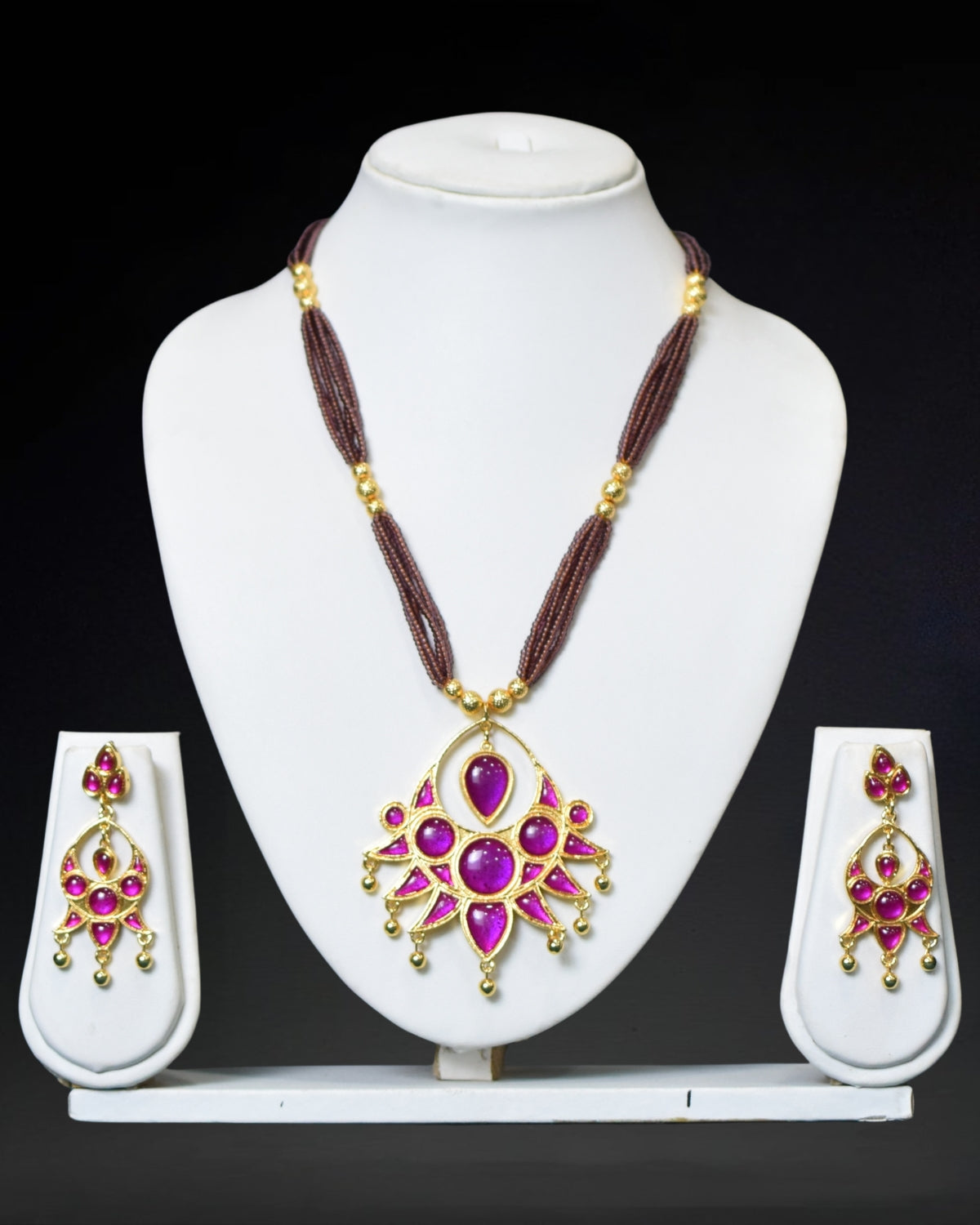 Purple jewellery set