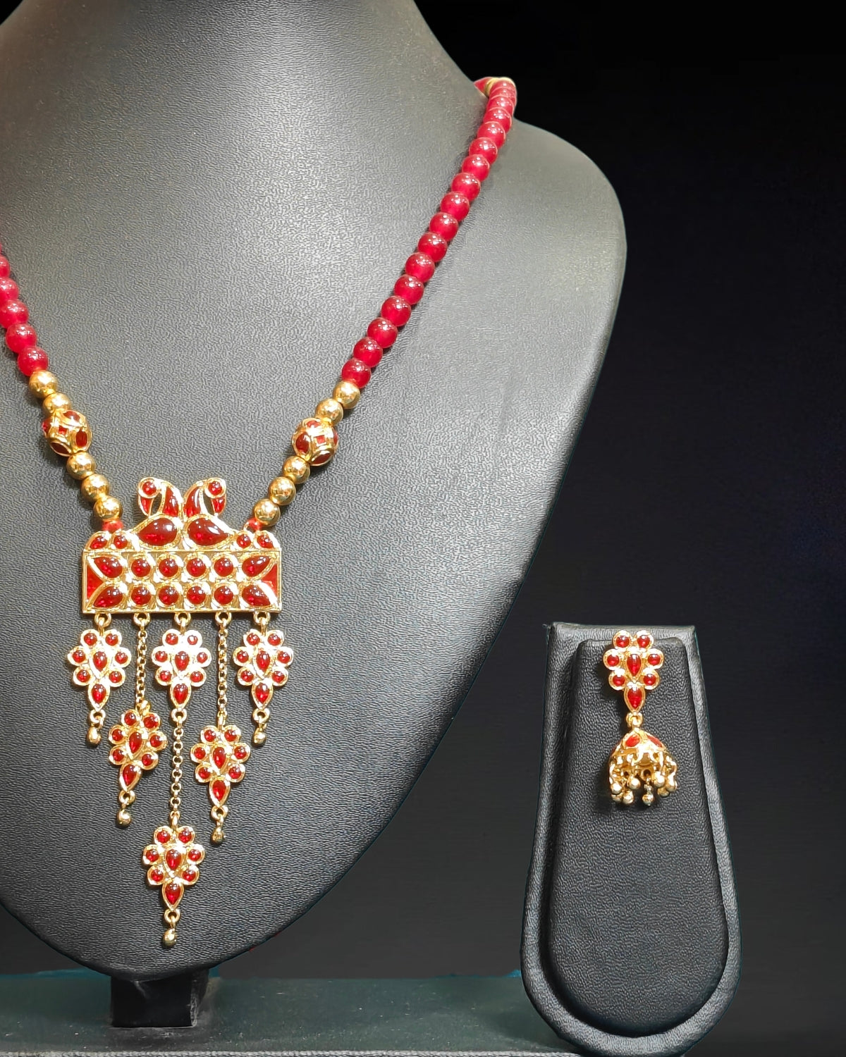 Paat design jewellery set