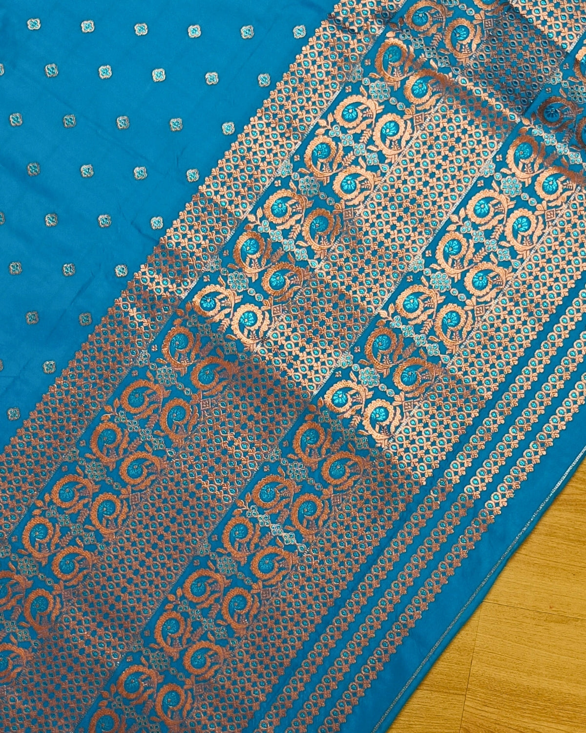 Semi paat mekhela sador with copper guna work - Blue