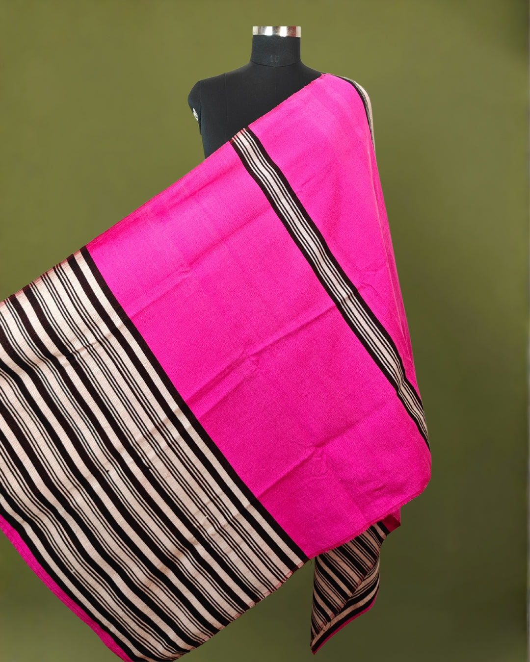 Mising Ribi design woolen Stole - Pink