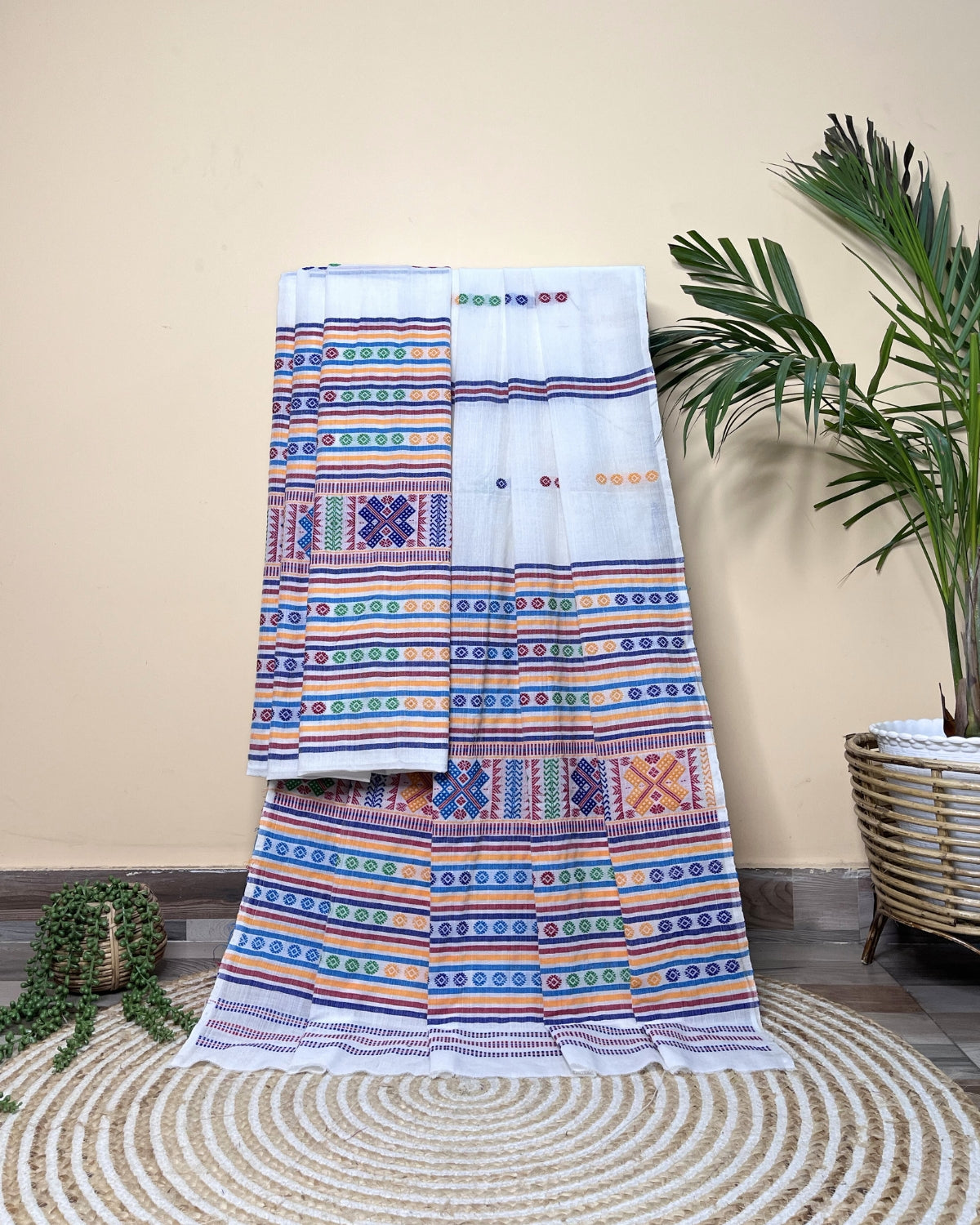 Ribi design Mising mekhela sador -White