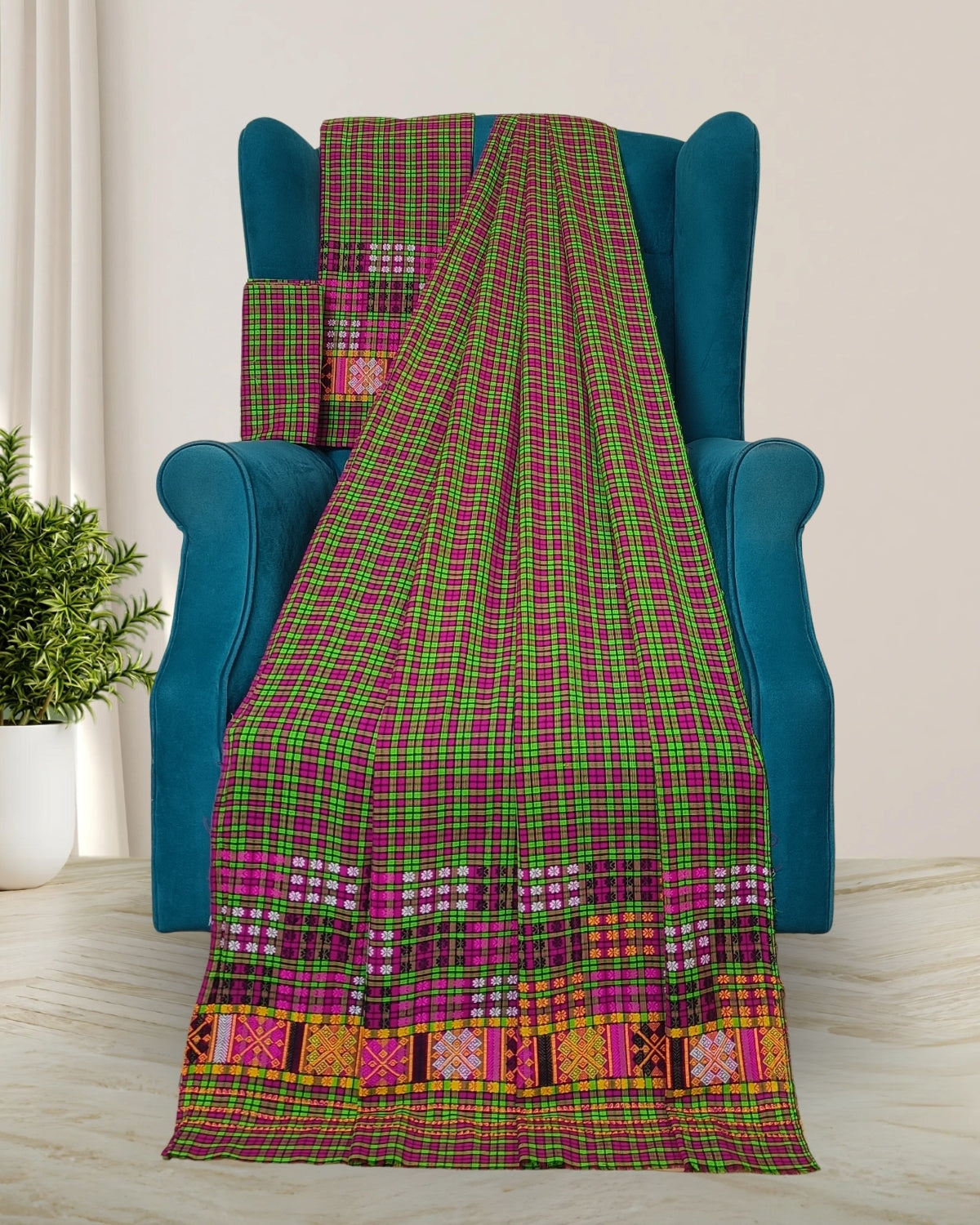 Pajok design Mising mekhela sador