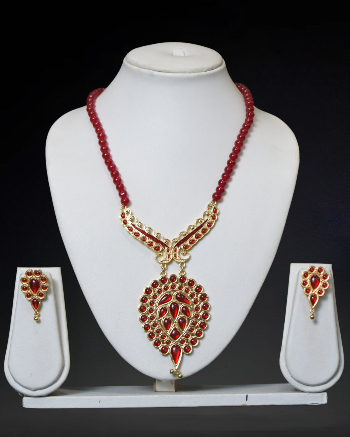 Red dugdugi set