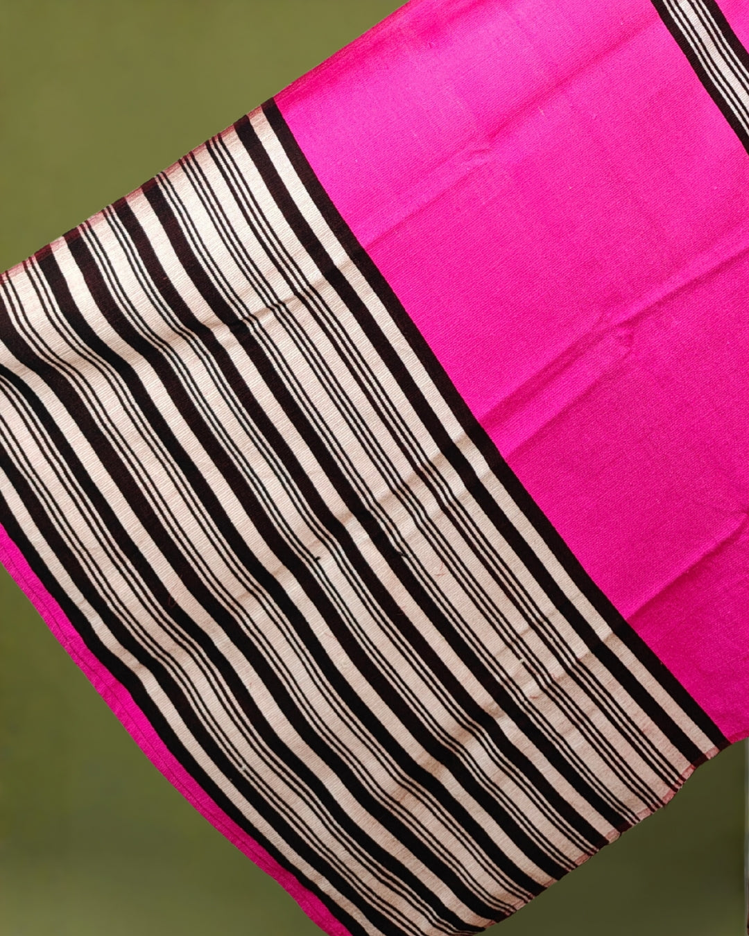 Mising Ribi design woolen Stole - Pink