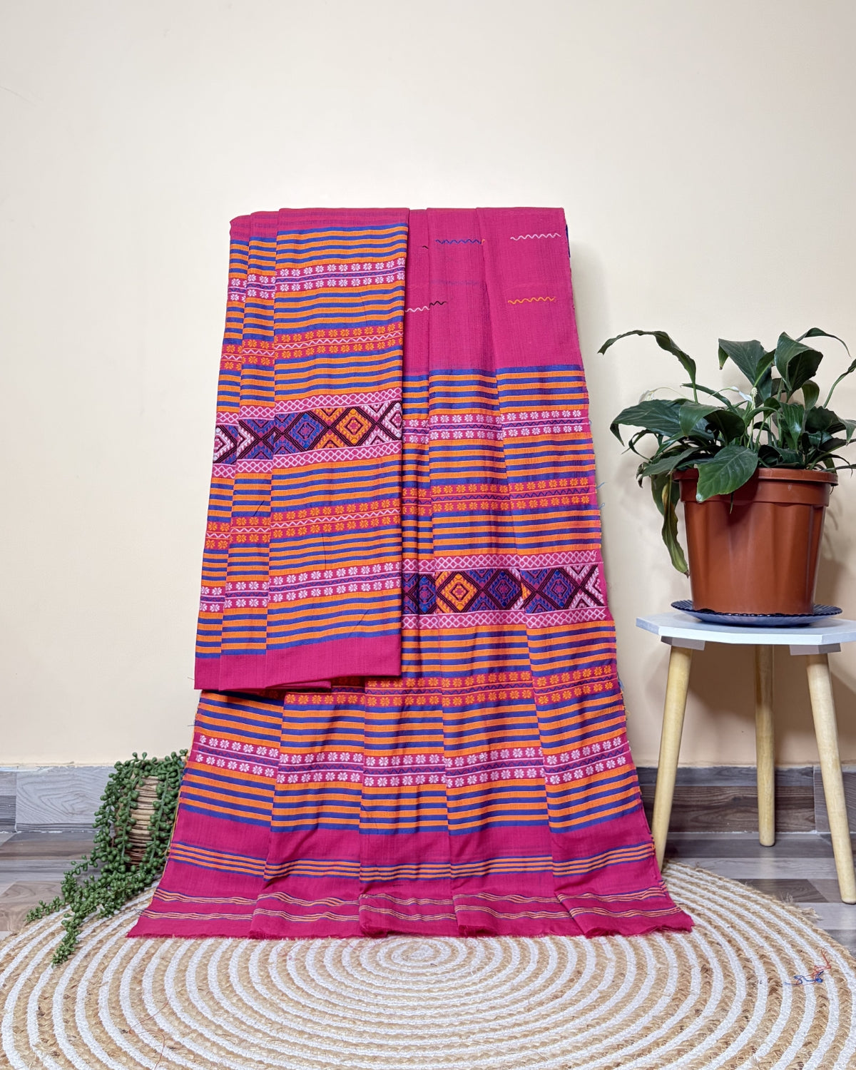 Ribi design Mising mekhela sador -Pink