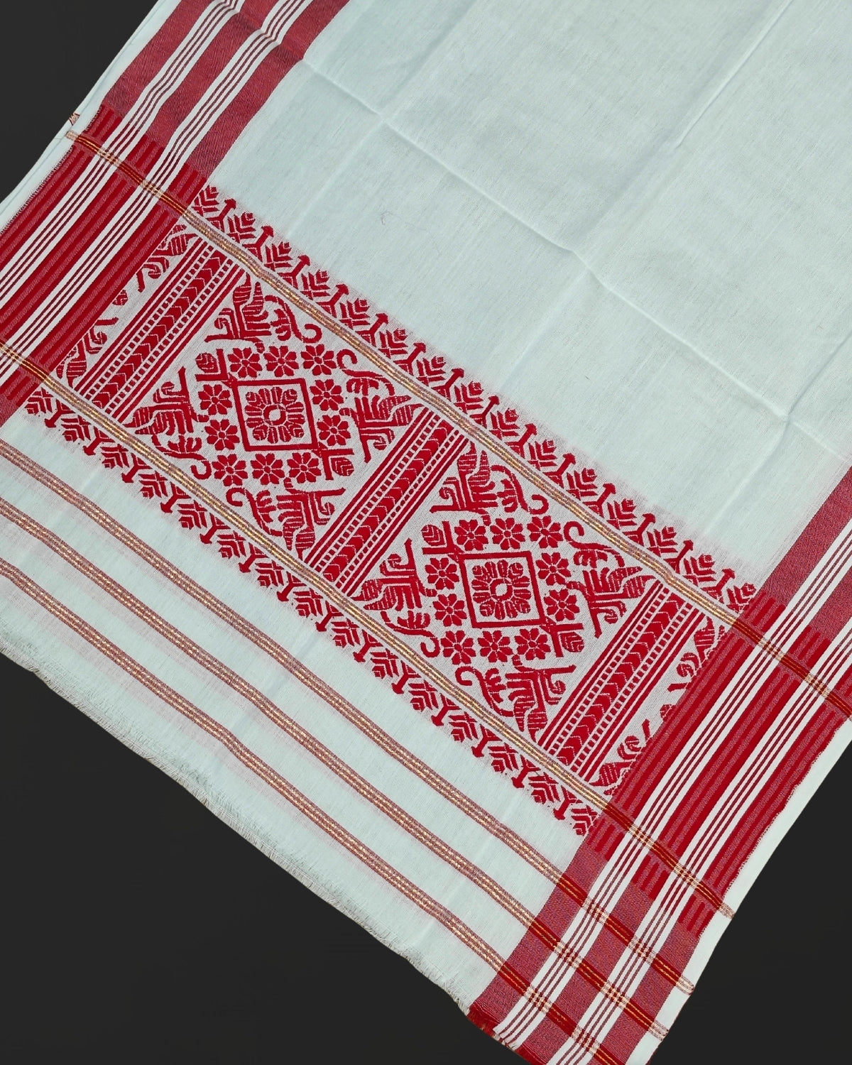 Assamese gamusa - cotton