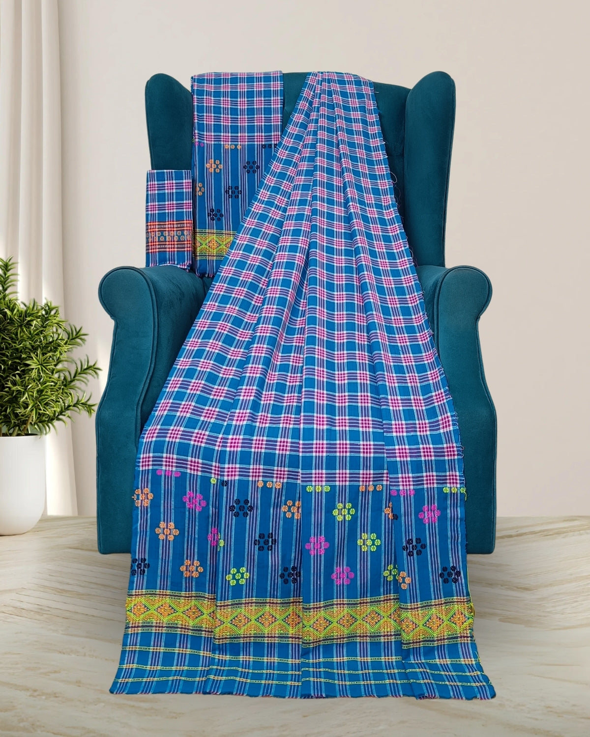 Pajok design Mising mekhela sador