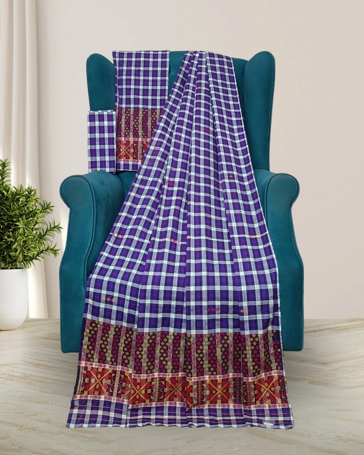 Pajok design Mising mekhela sador