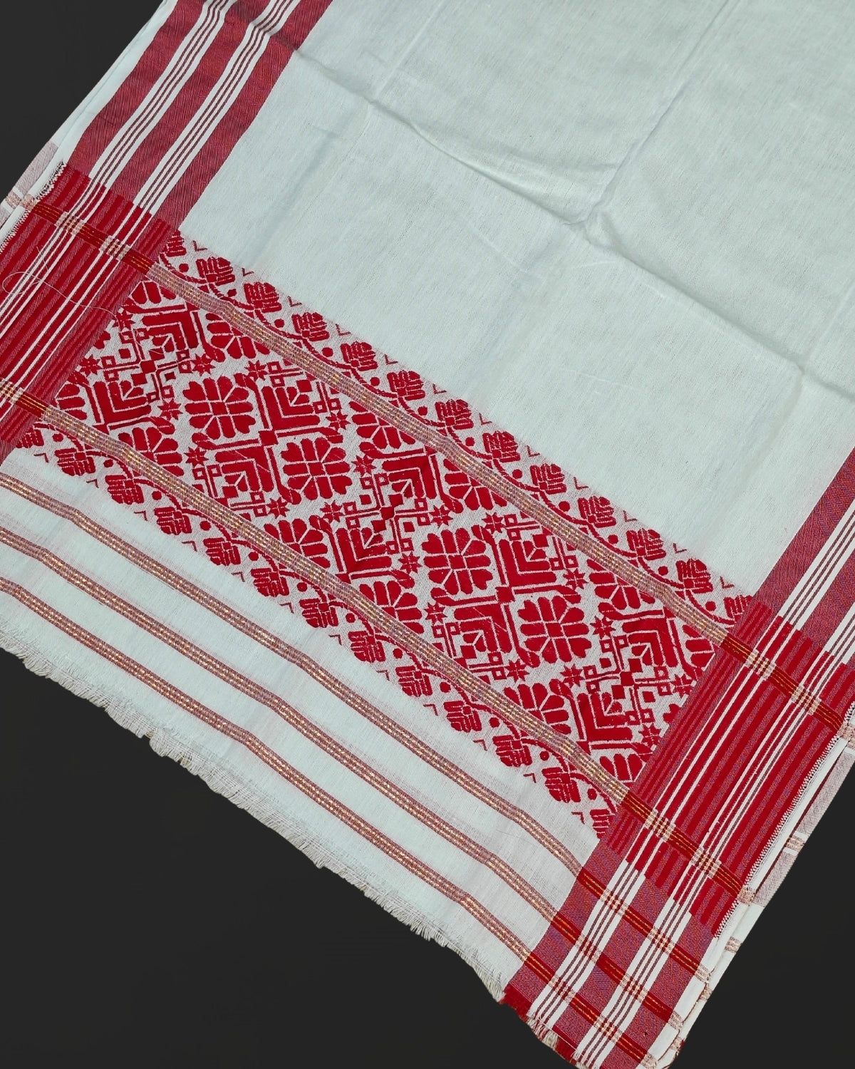Assamese gamusa - cotton
