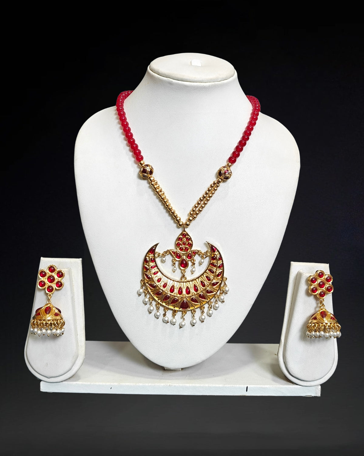 Heavy jewellery set