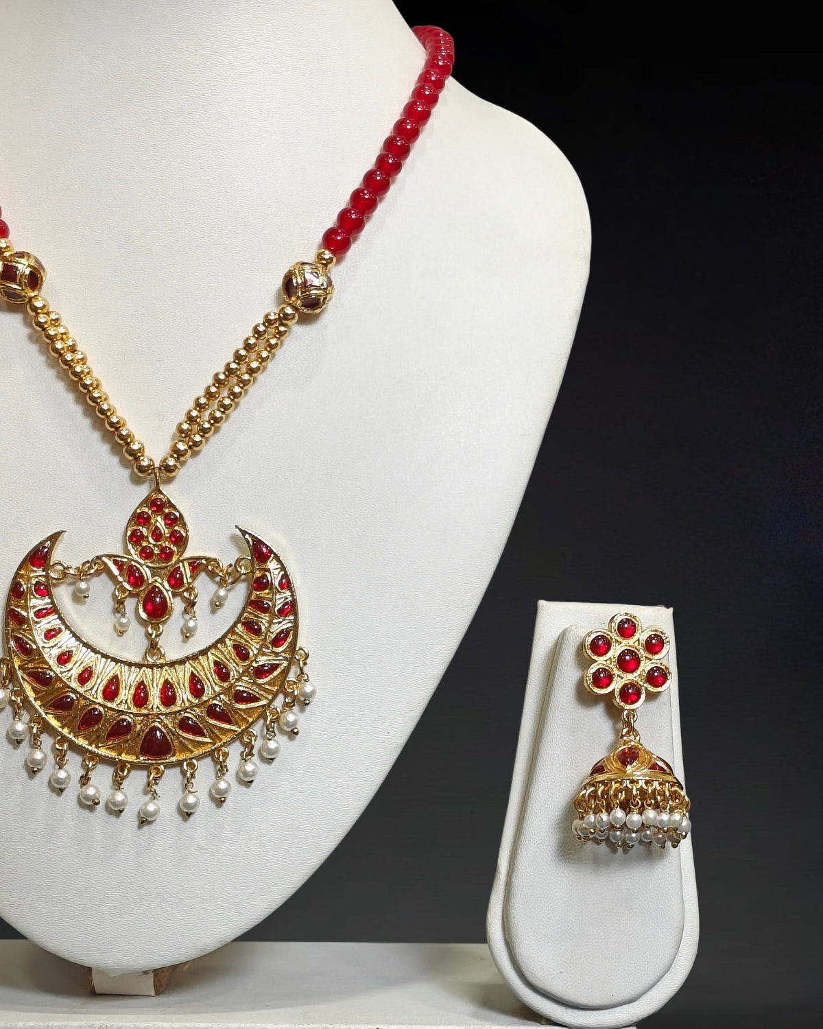 Heavy jewellery set