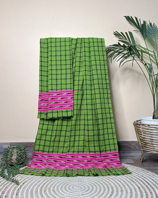 Pajok design mekhela sador