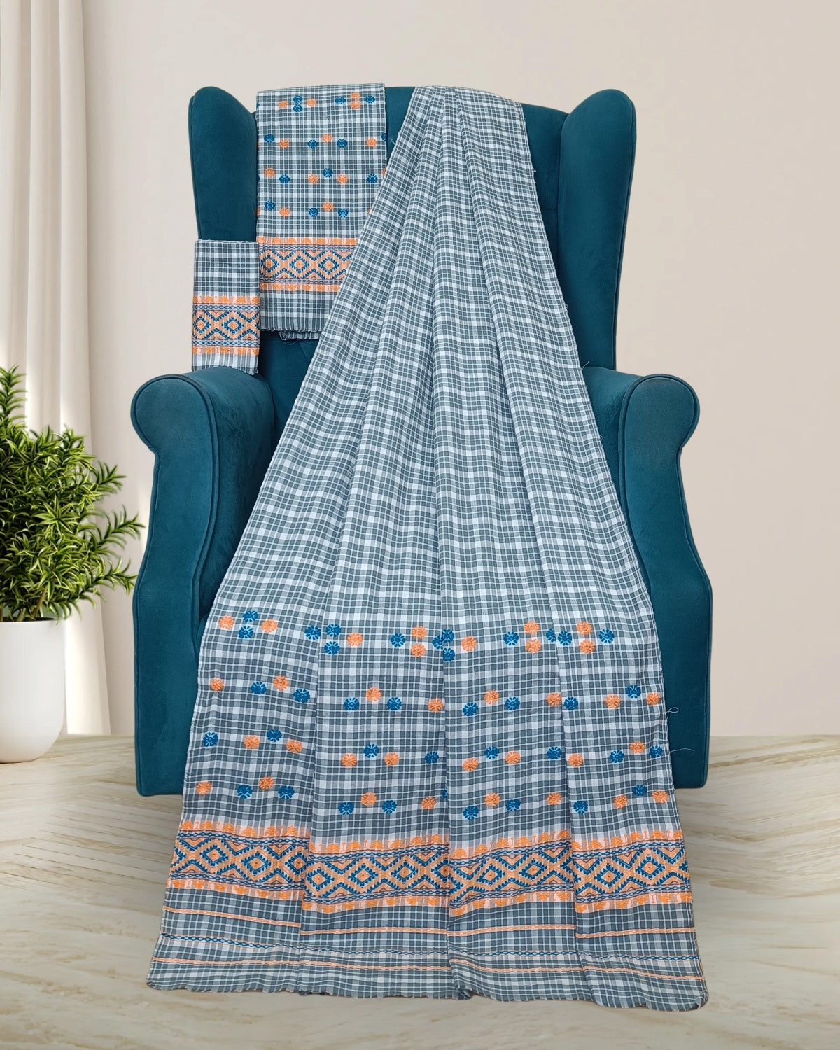 Pajok design Mising mekhela sador