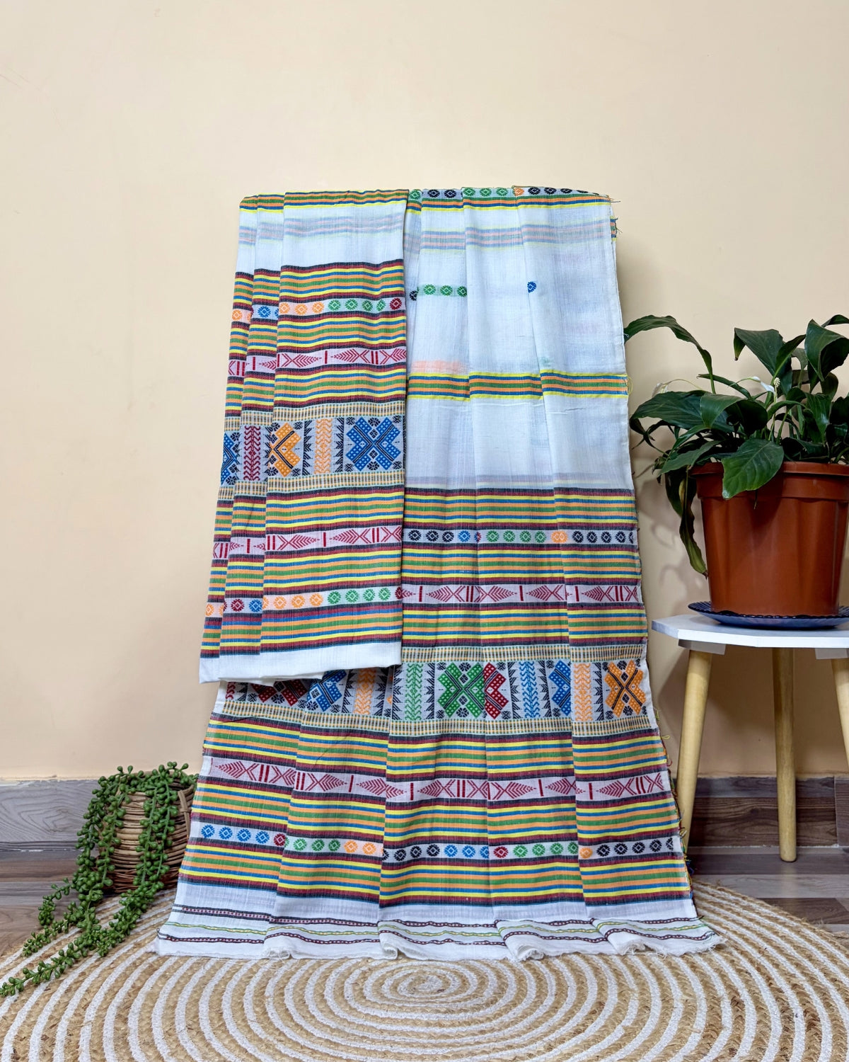 Ribi design Mising mekhela sador -White