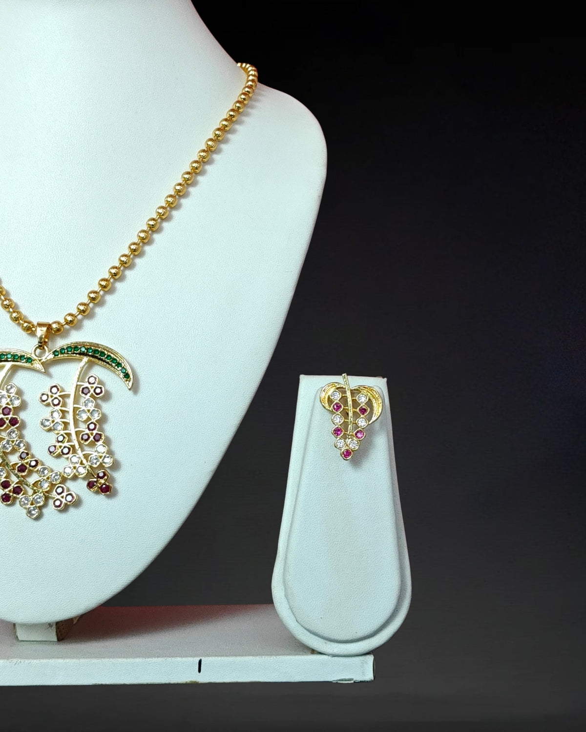 Stone orchid set