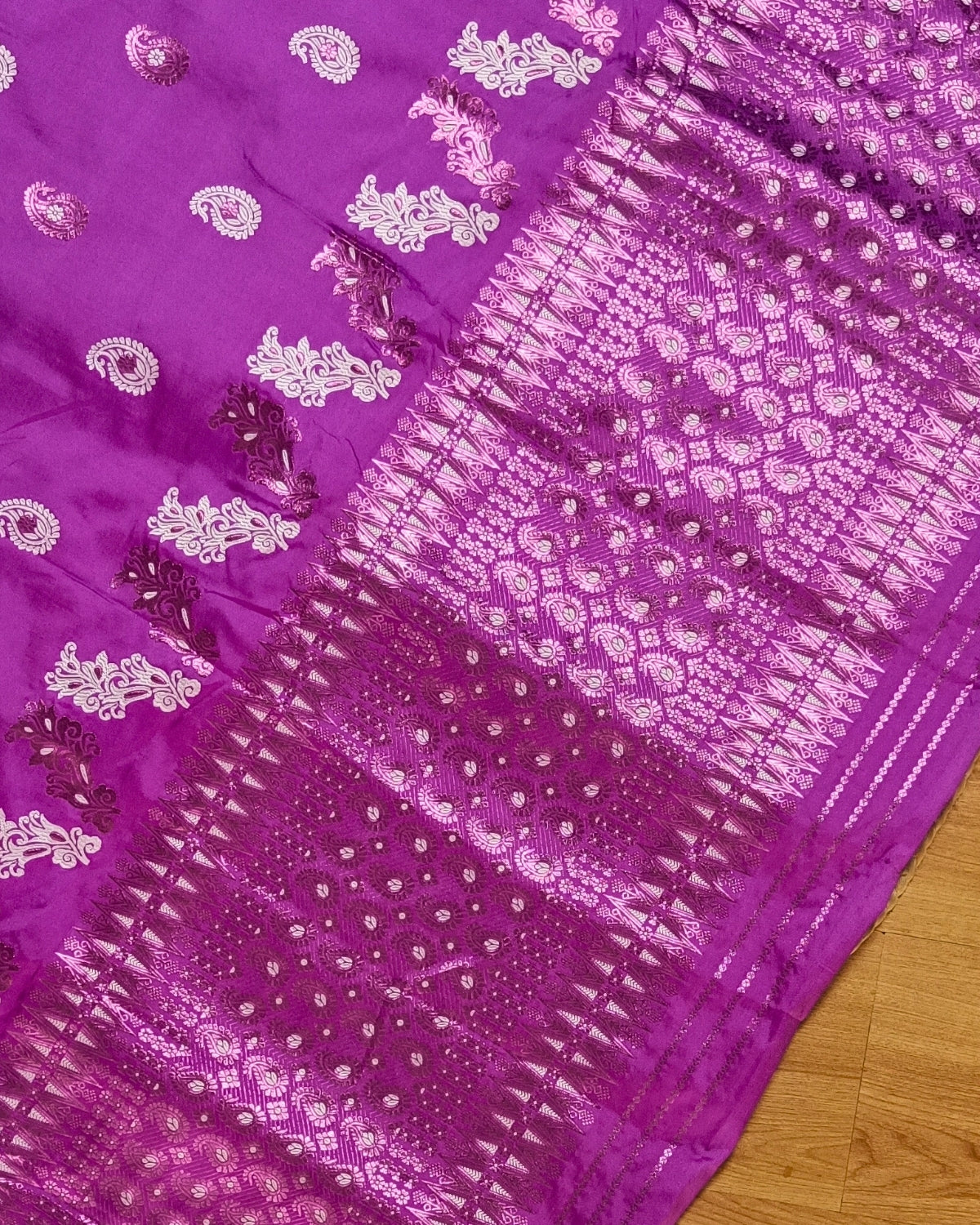 Semi paat mekhela sador - Lilac purple