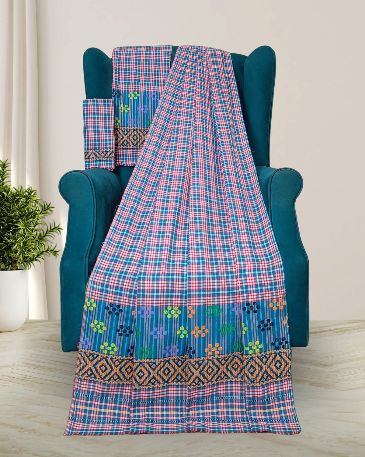 Pajok design Mising mekhela sador