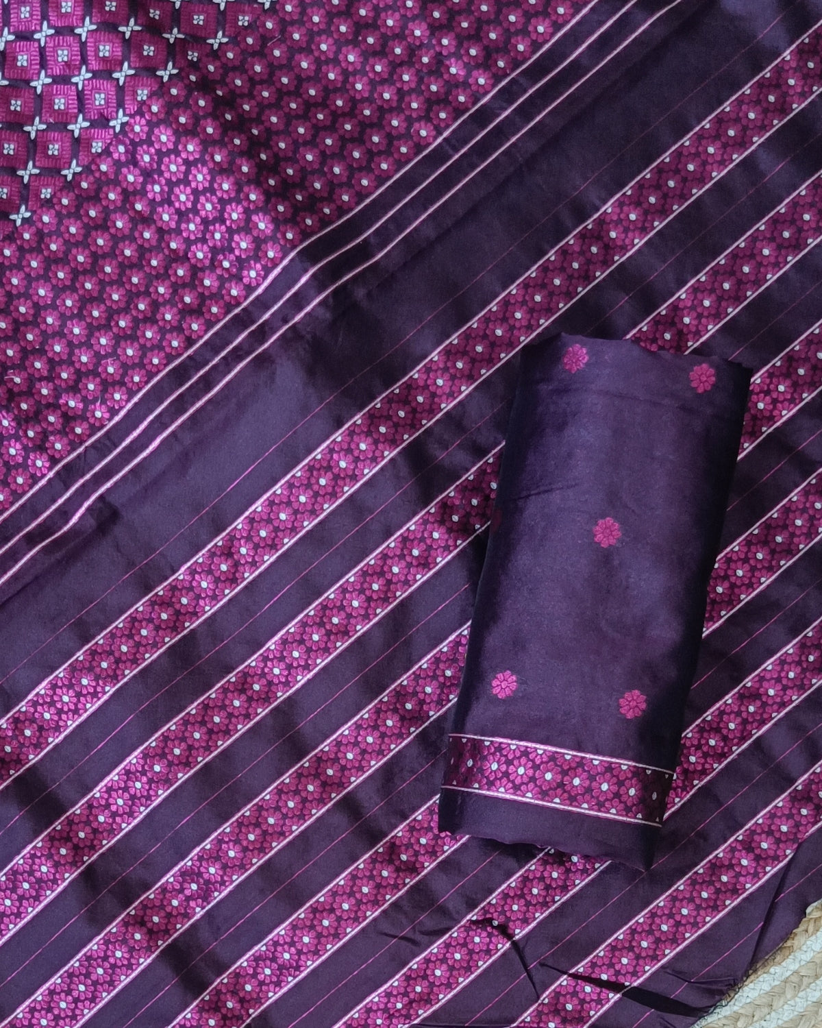 Mix paat mekhela sador