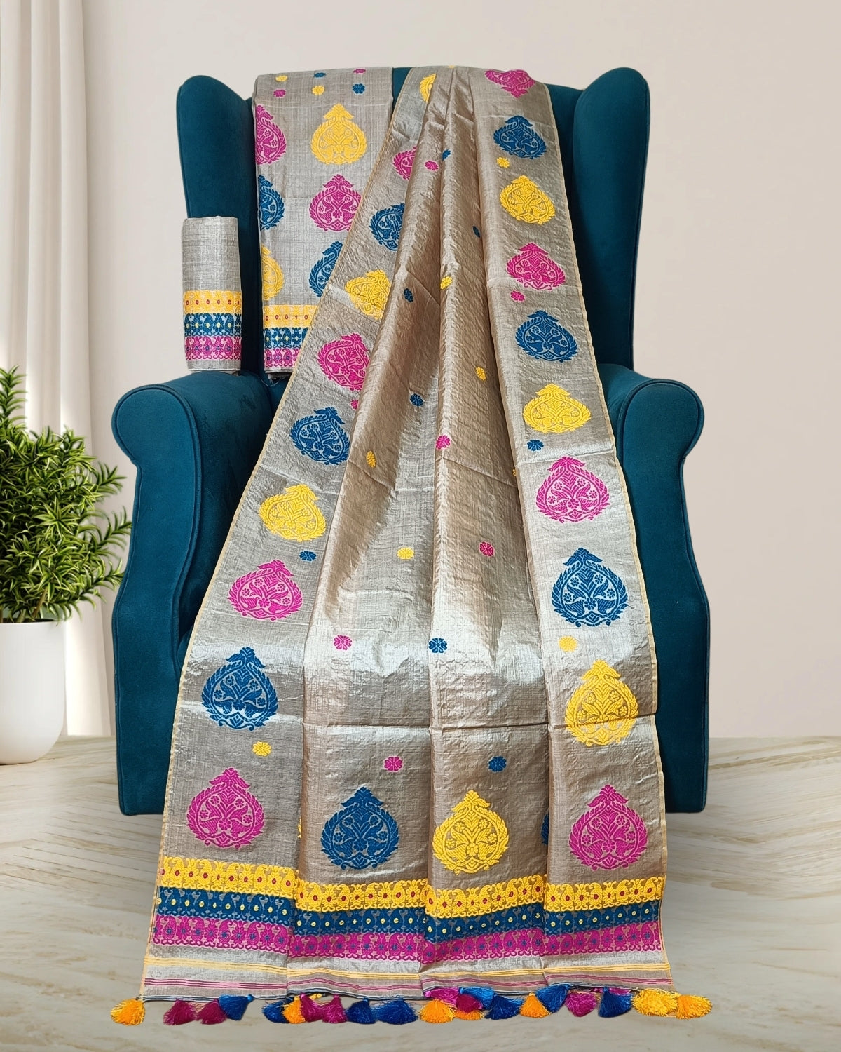 Tussar silk mekhela sador