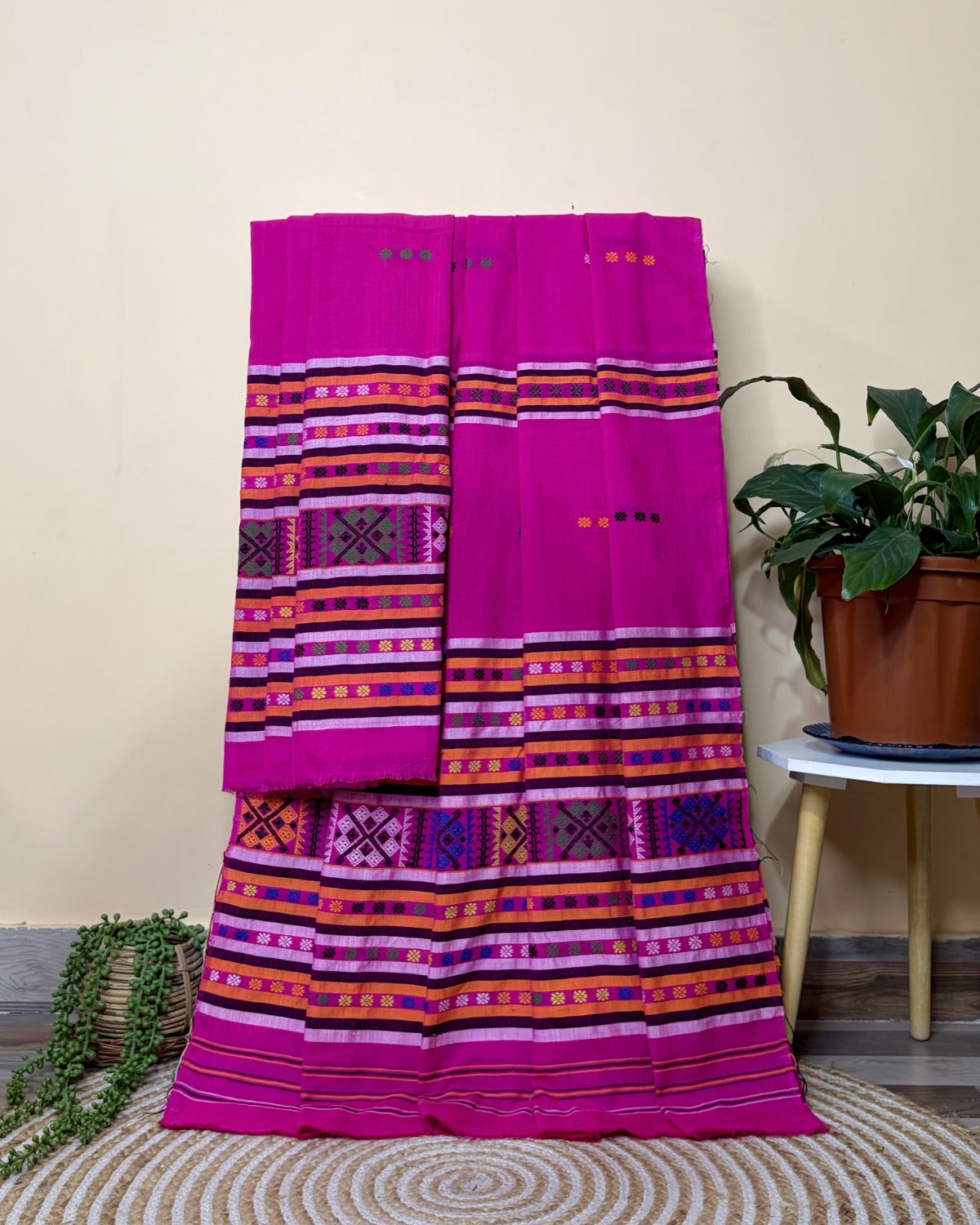 Ribi design Mising mekhela sador -Pink