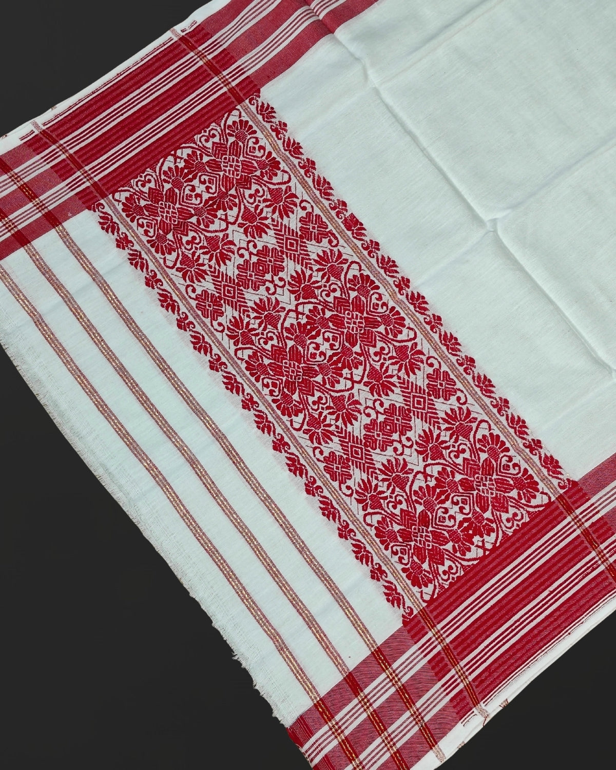 Assamese gamusa - Cotton